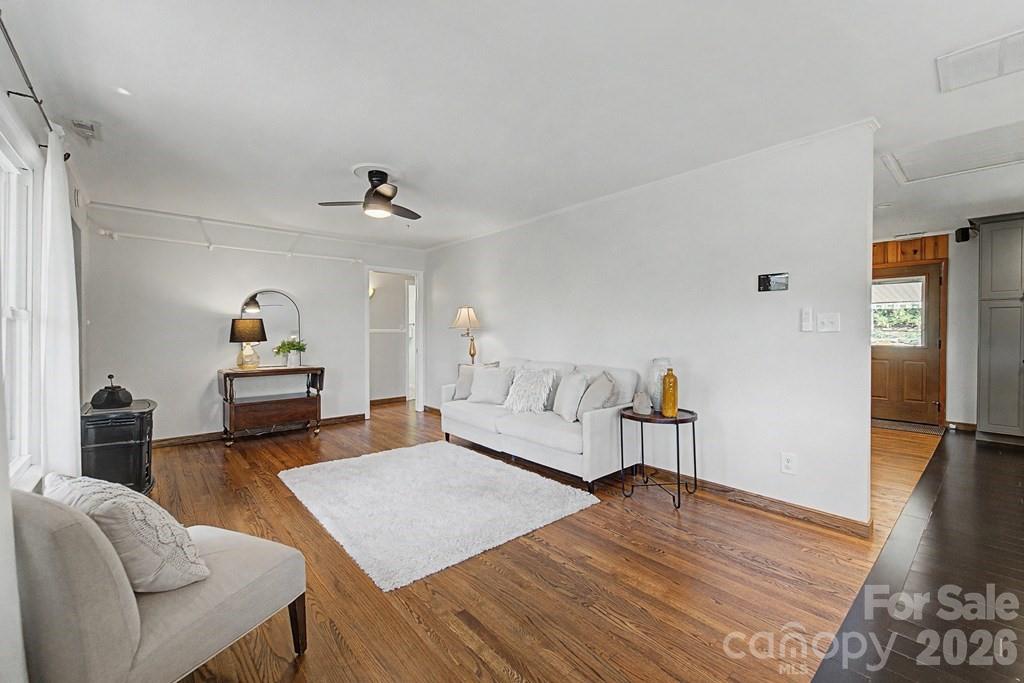 52 Briar Patch Road Property Photo 4
