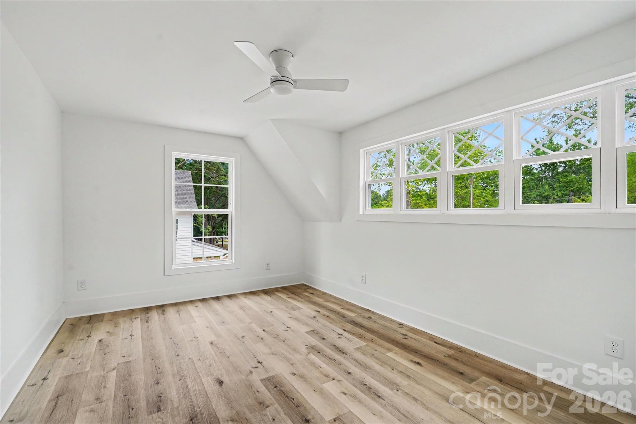 7925 Large Oak Lane Property Photo 20