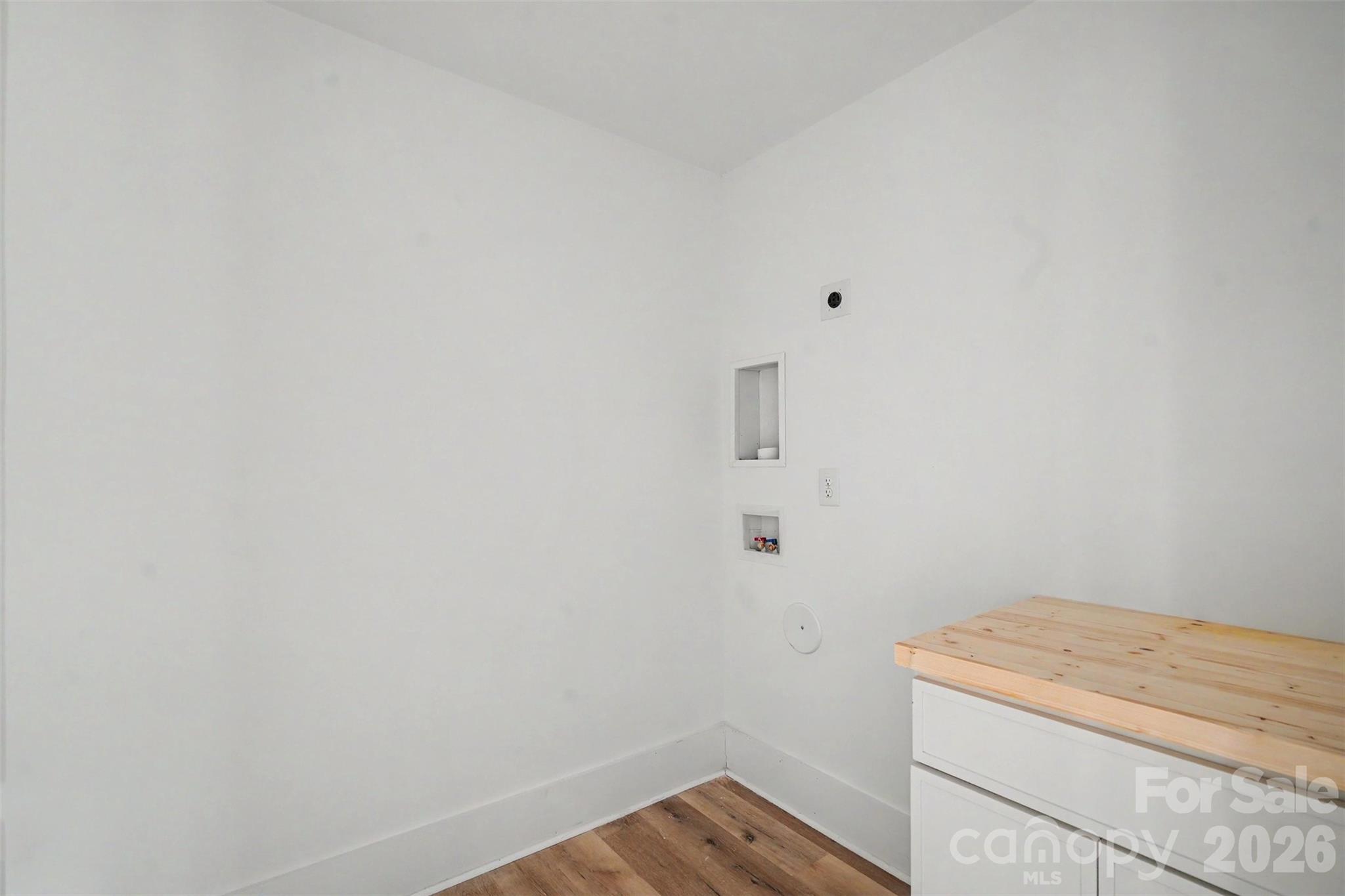 7925 Large Oak Lane Property Photo 24