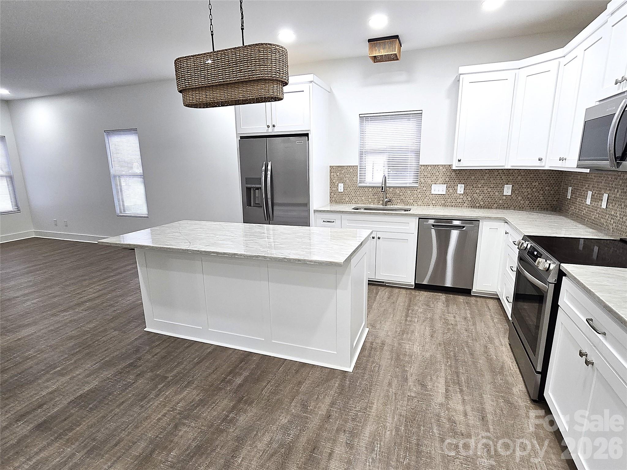 768 8th Street Property Photo 6