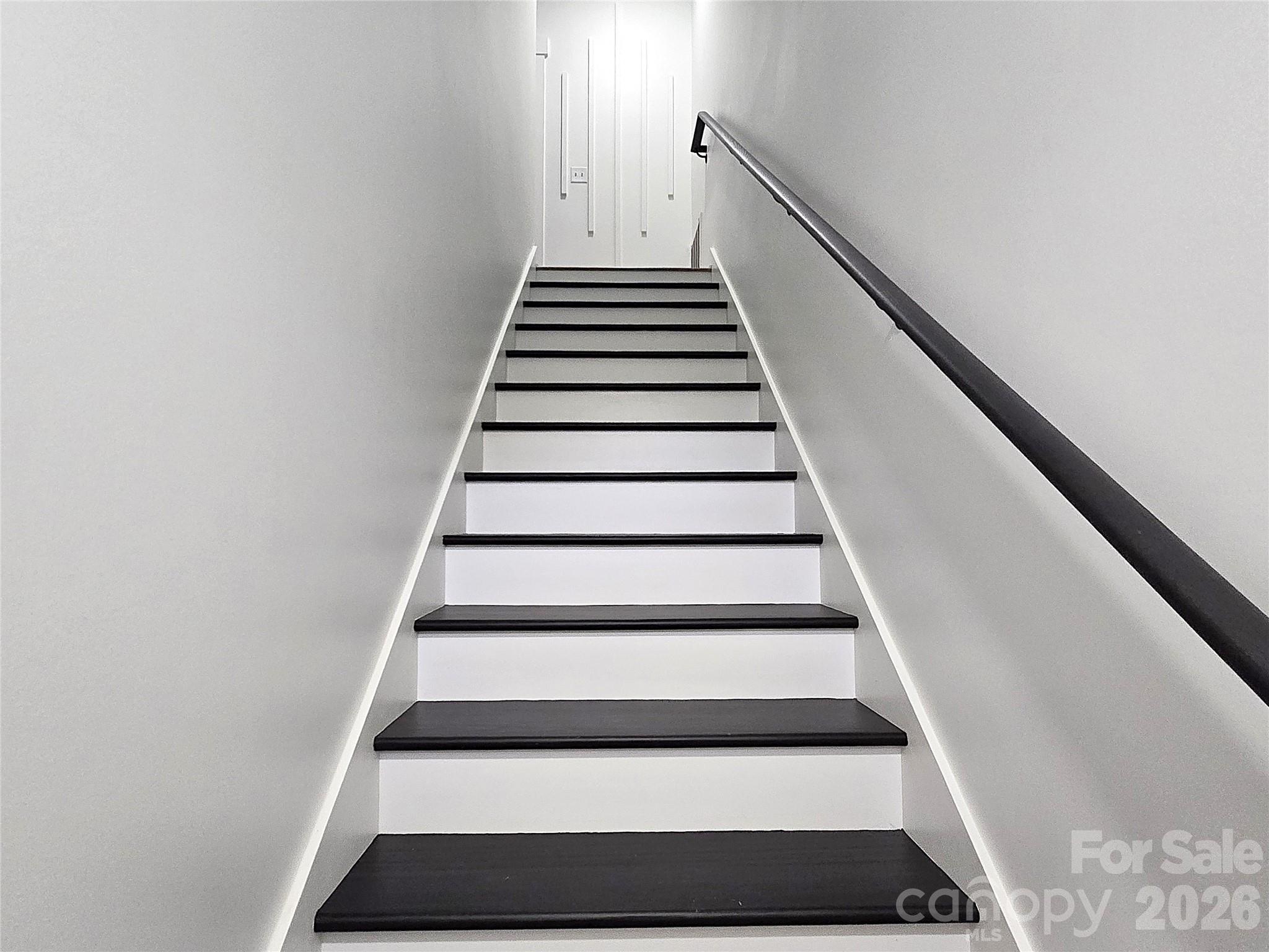 768 8th Street Property Photo 16
