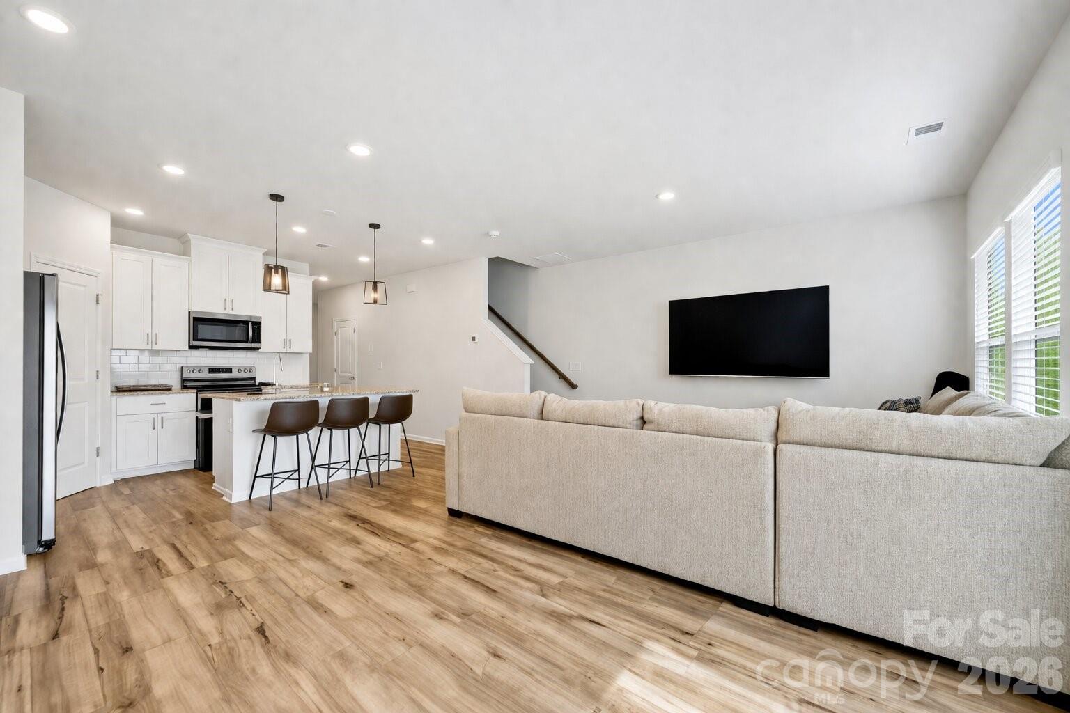 1021 Plumcrest Drive Property Photo 11