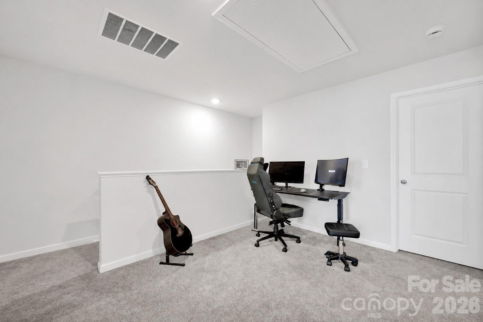 1021 Plumcrest Drive Property Photo 13