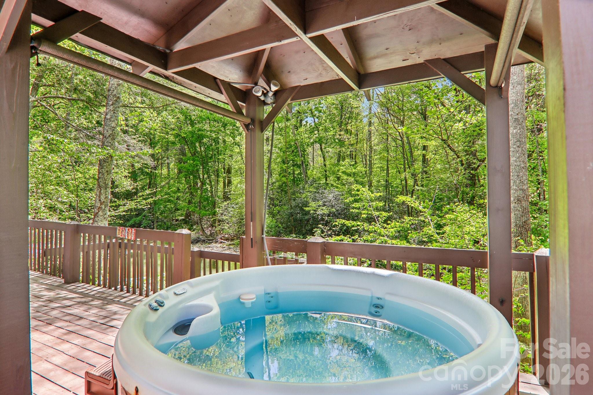 12 Indian Trace Road Property Photo 31