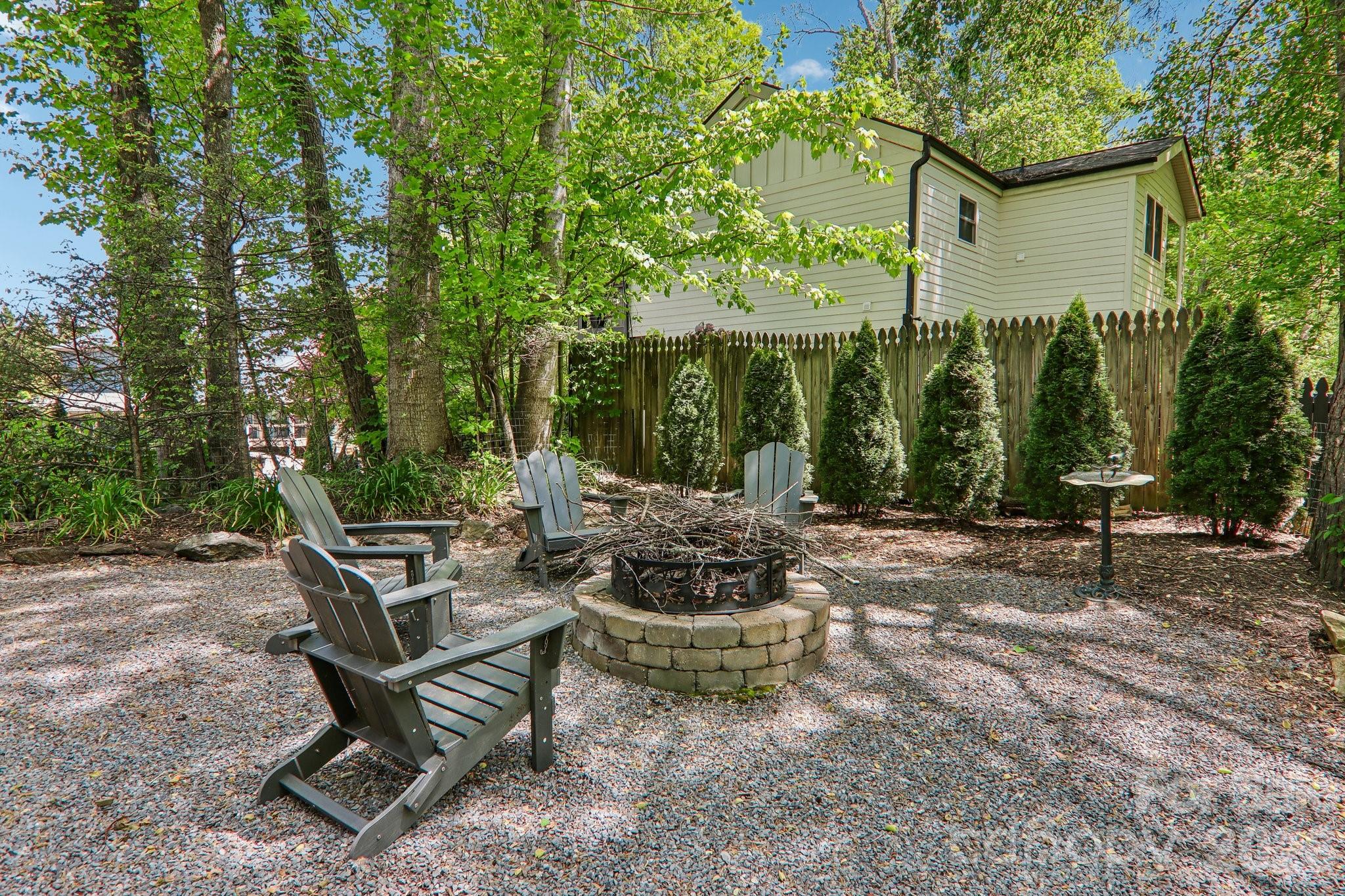 12 Indian Trace Road Property Photo 35