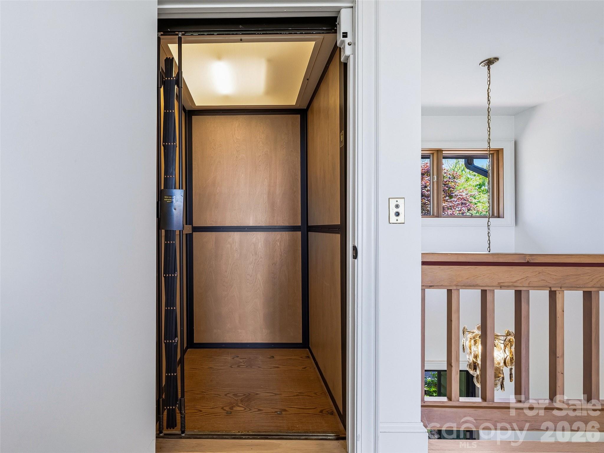 100 Big Spring Drive Property Photo 12