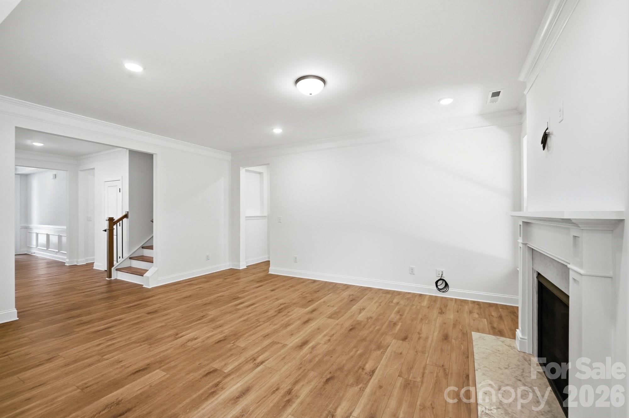 722 Clovis Street Property Photo 9