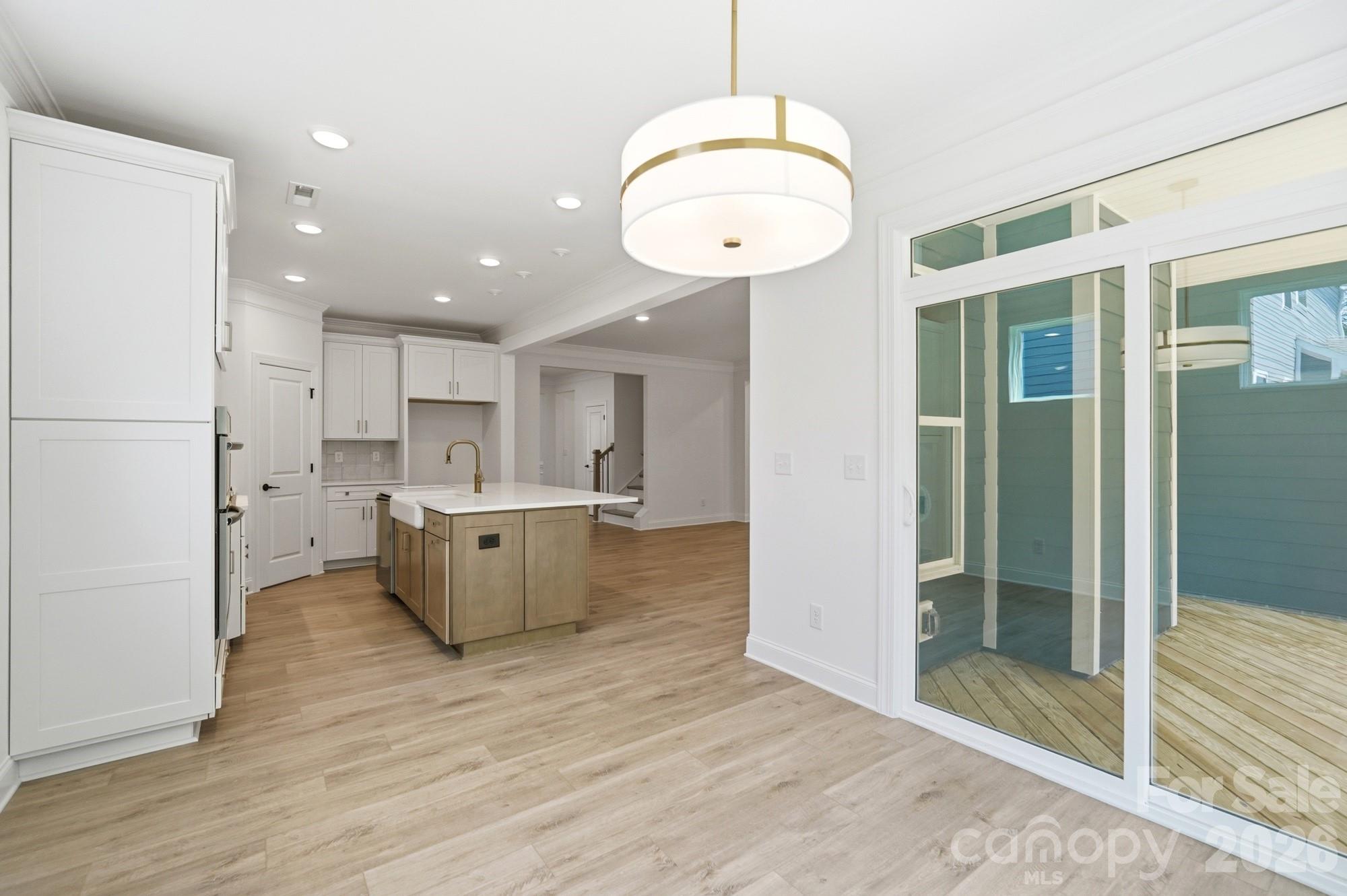 722 Clovis Street Property Photo 14