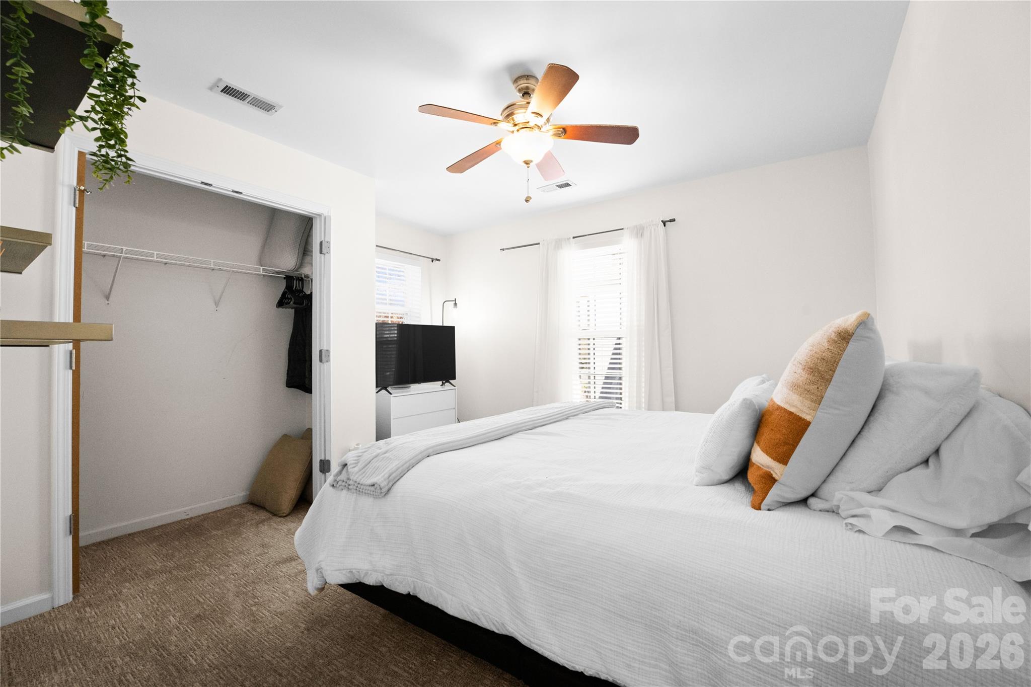 4704 Lone Tree Court Property Photo 32