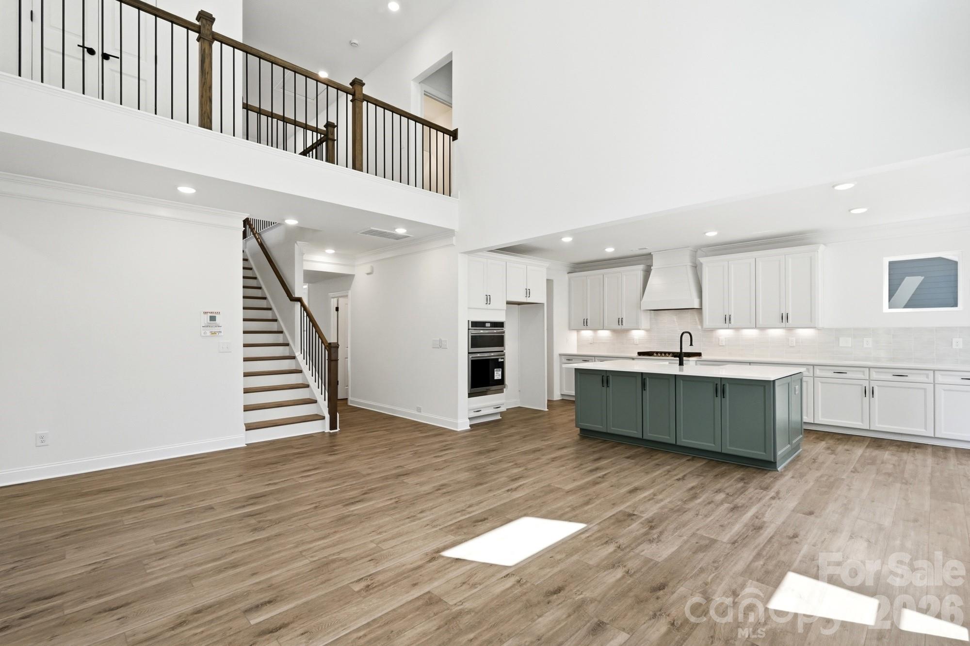 5068 Mclaughlin Loop Property Photo 10