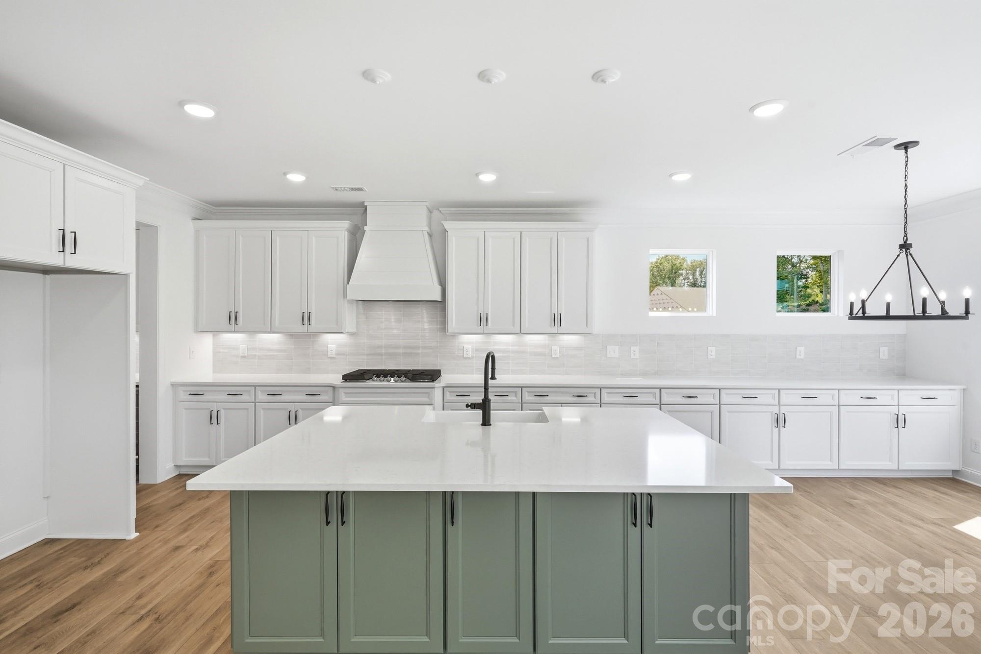 5068 Mclaughlin Loop Property Photo 11