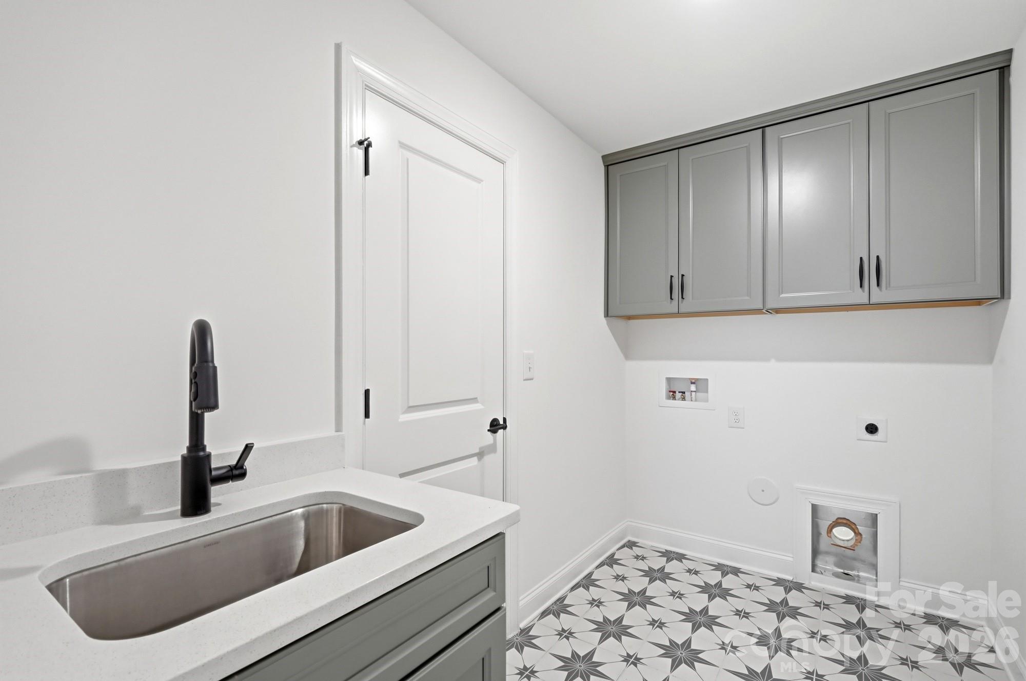 5068 Mclaughlin Loop Property Photo 26