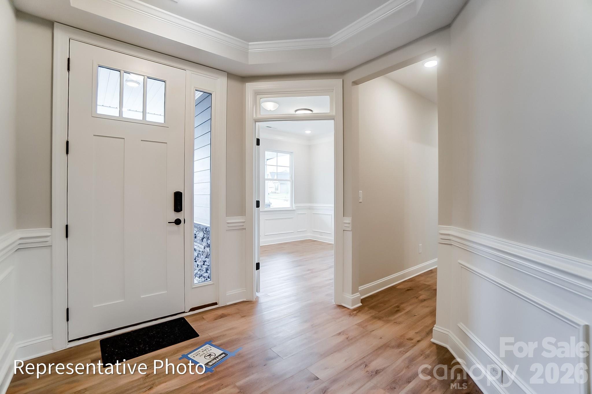 5064 Mclaughlin Loop Property Photo 3
