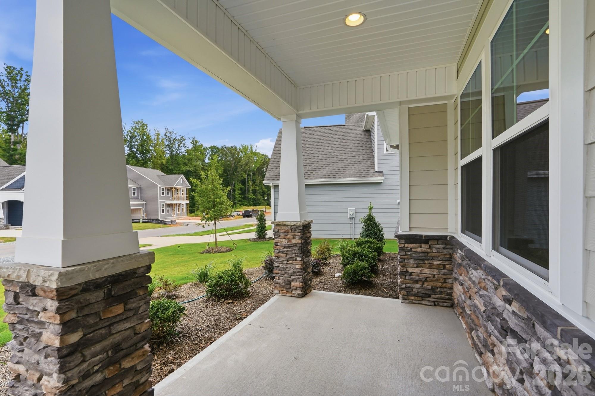 5064 Mclaughlin Loop Property Photo 5