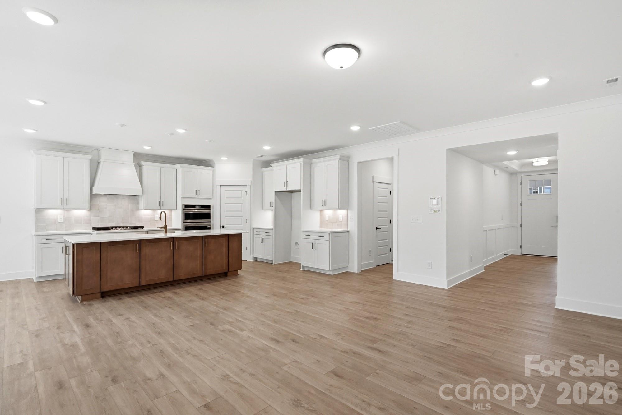 5064 Mclaughlin Loop Property Photo 11