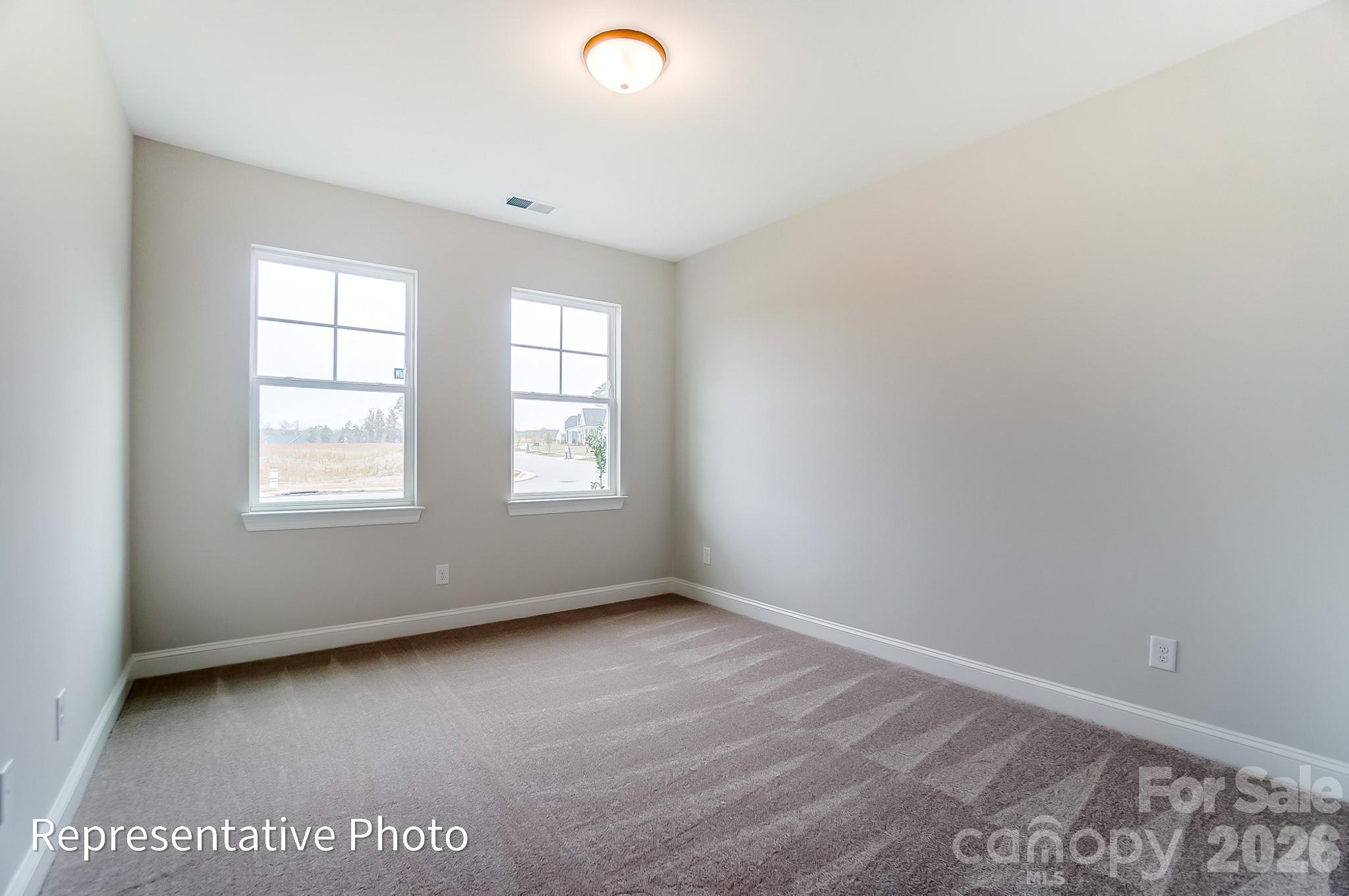 5064 Mclaughlin Loop Property Photo 15