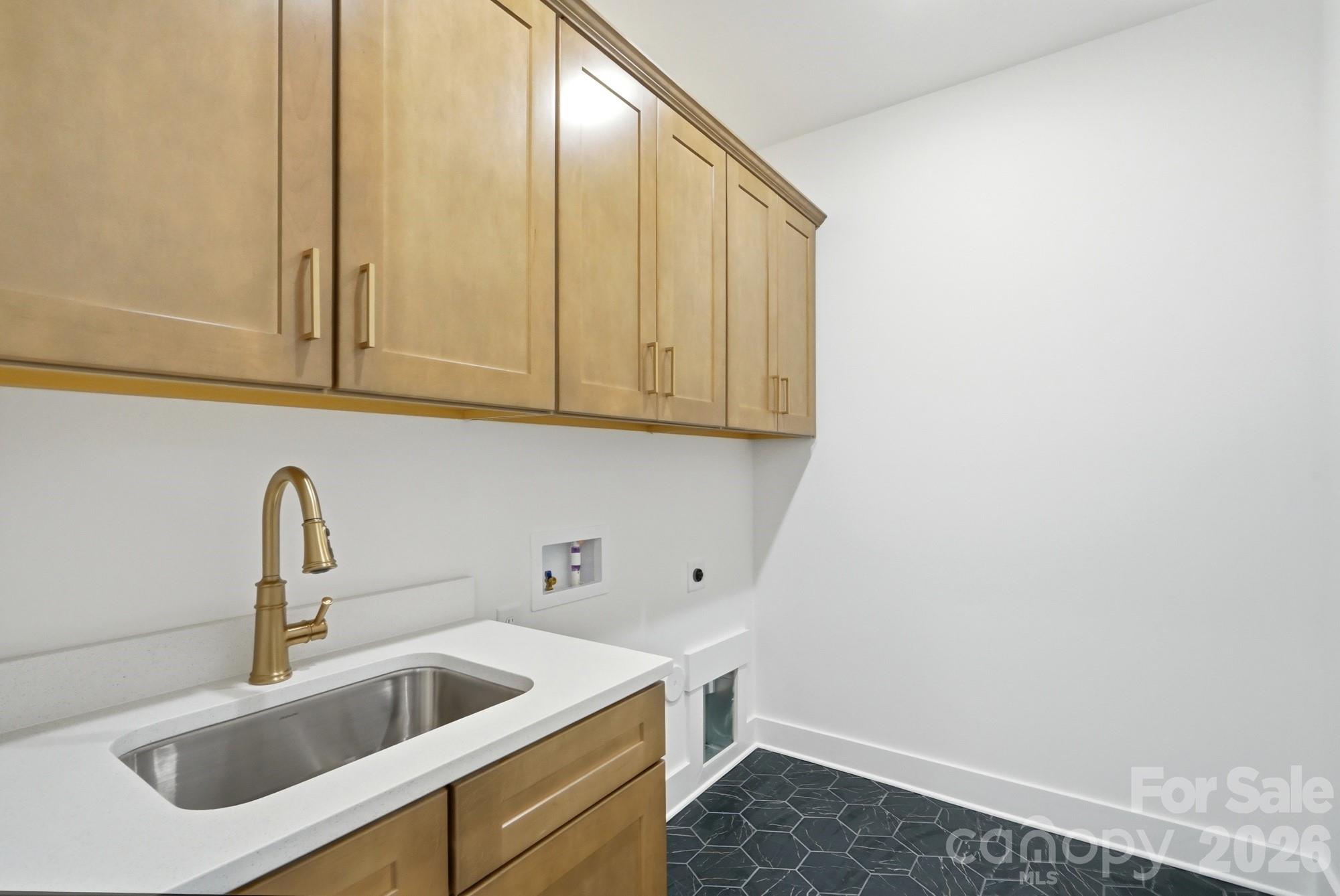 5064 Mclaughlin Loop Property Photo 26