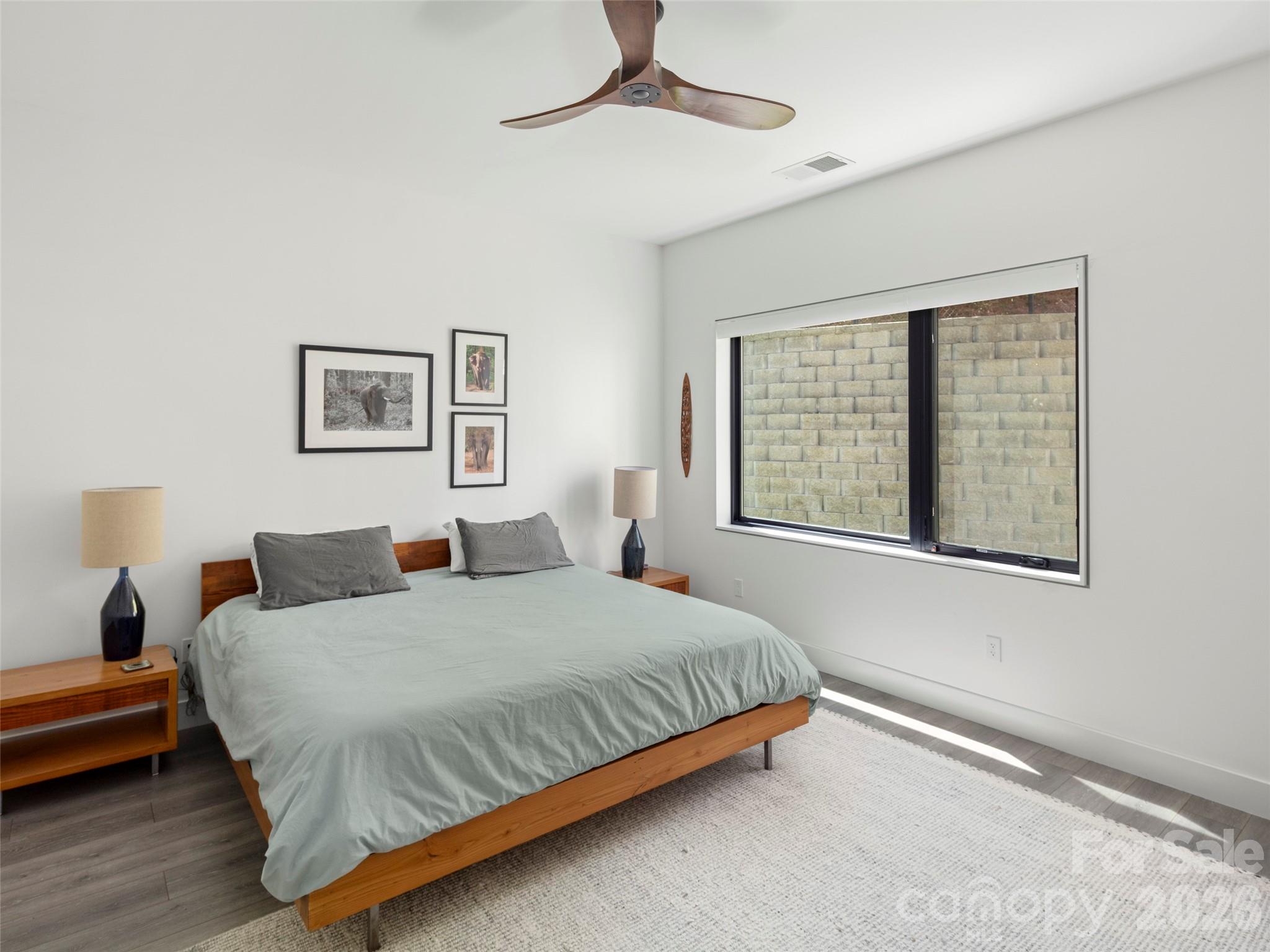 68 Craven Street 213 Property Photo 9