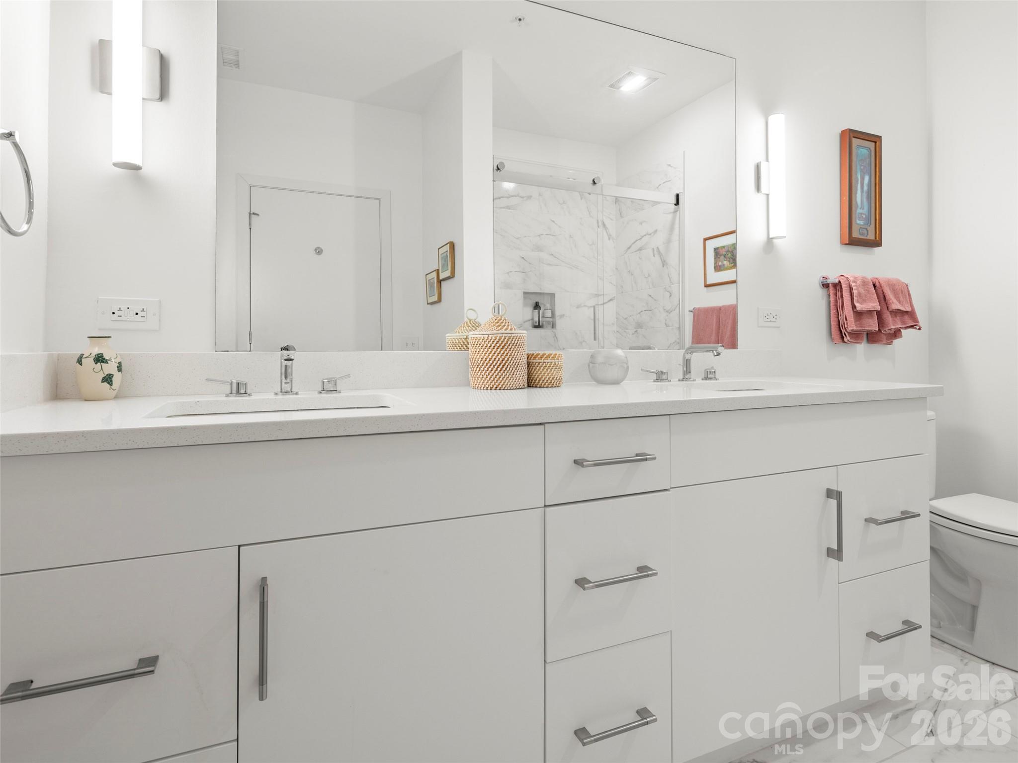 68 Craven Street 213 Property Photo 10