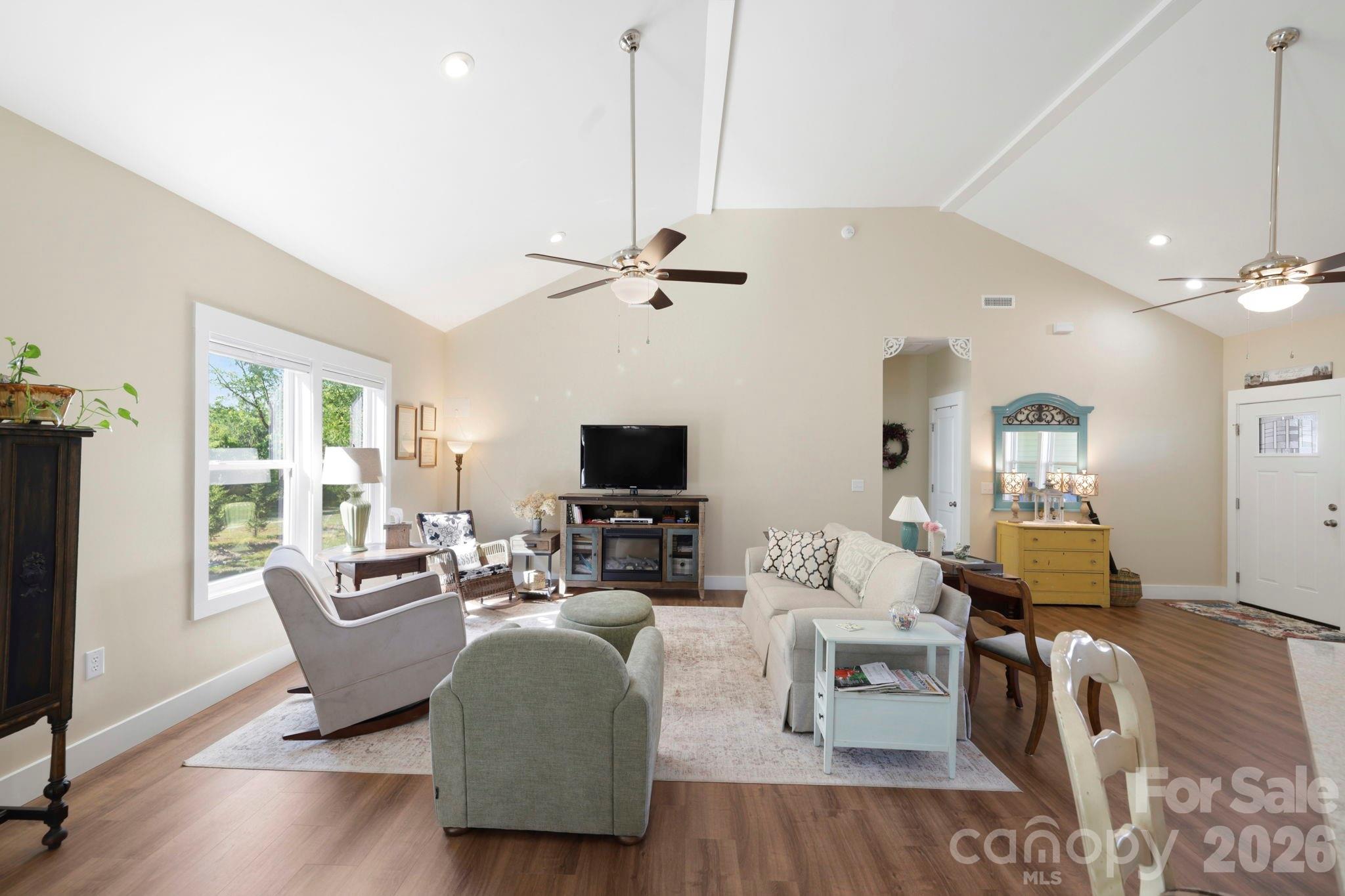 143 Beechnut Drive Property Photo 8