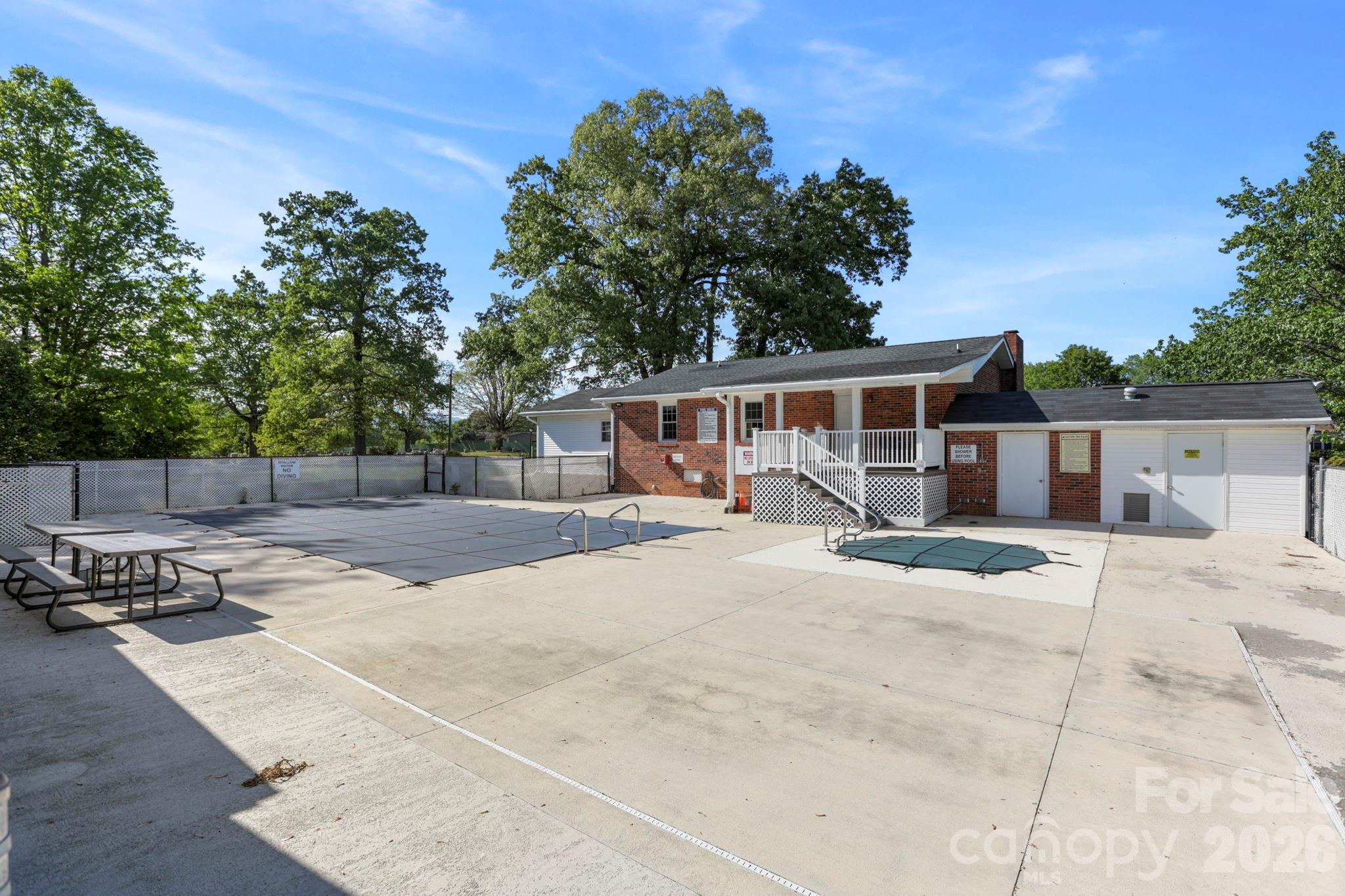 143 Beechnut Drive Property Photo 41