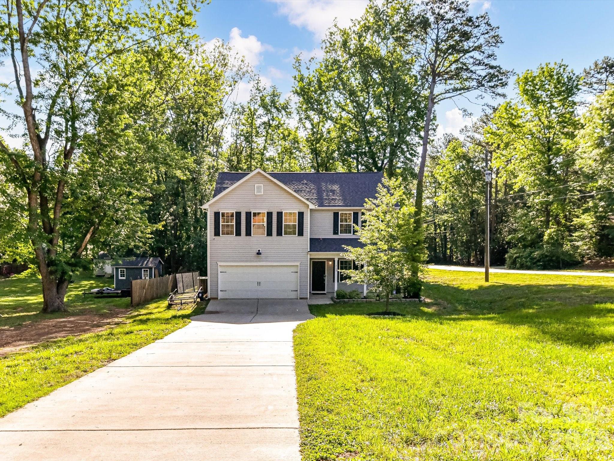 2109 Timber Ridge Road Property Photo 2