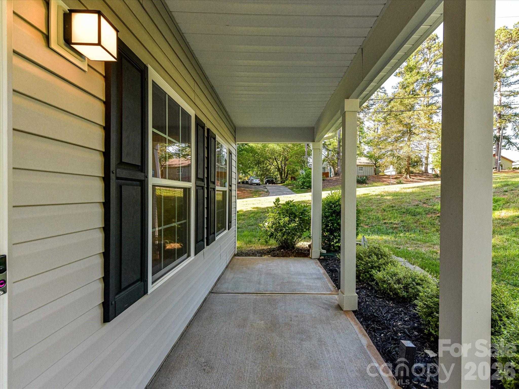 2109 Timber Ridge Road Property Photo 4