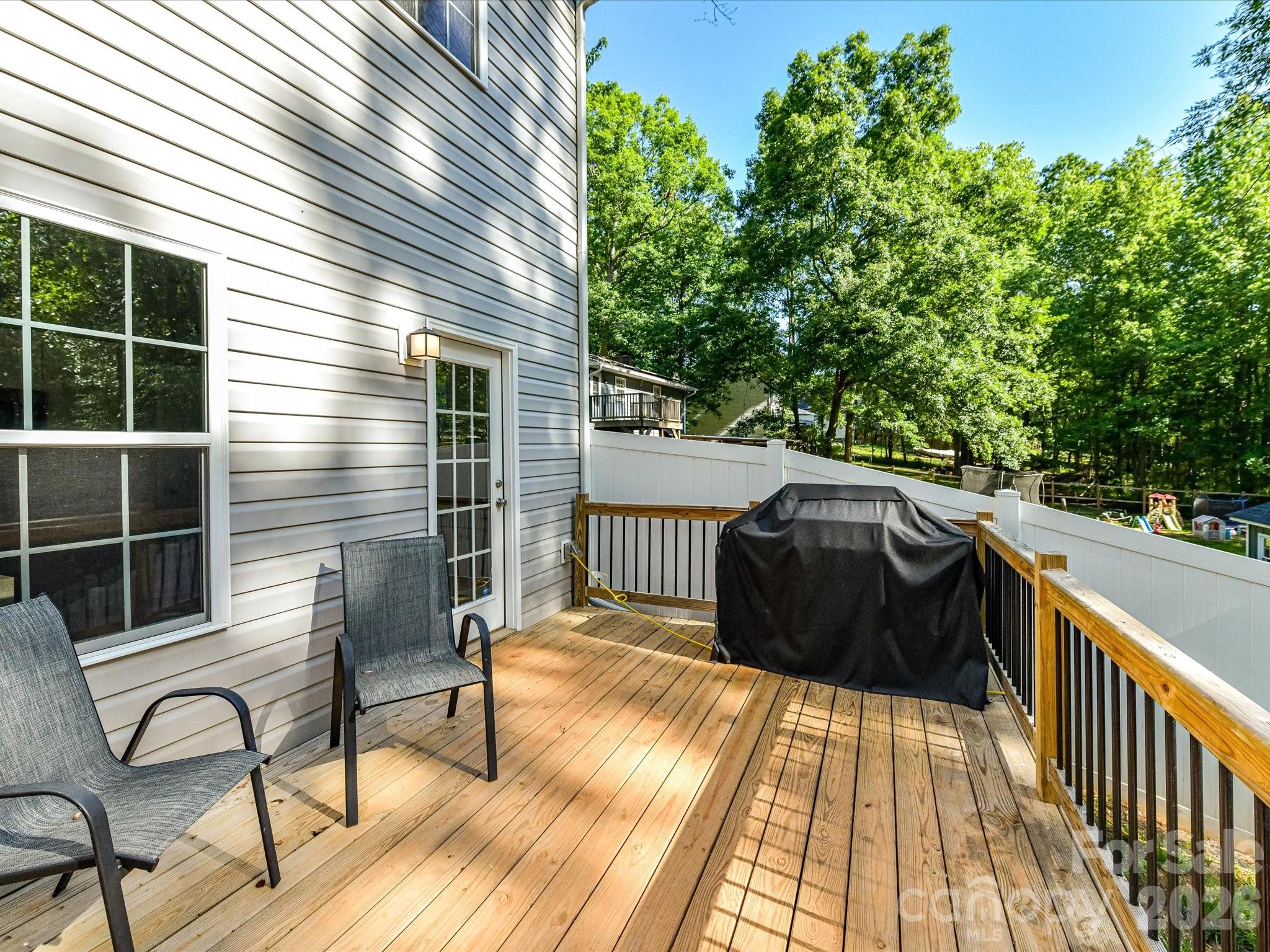 2109 Timber Ridge Road Property Photo 33