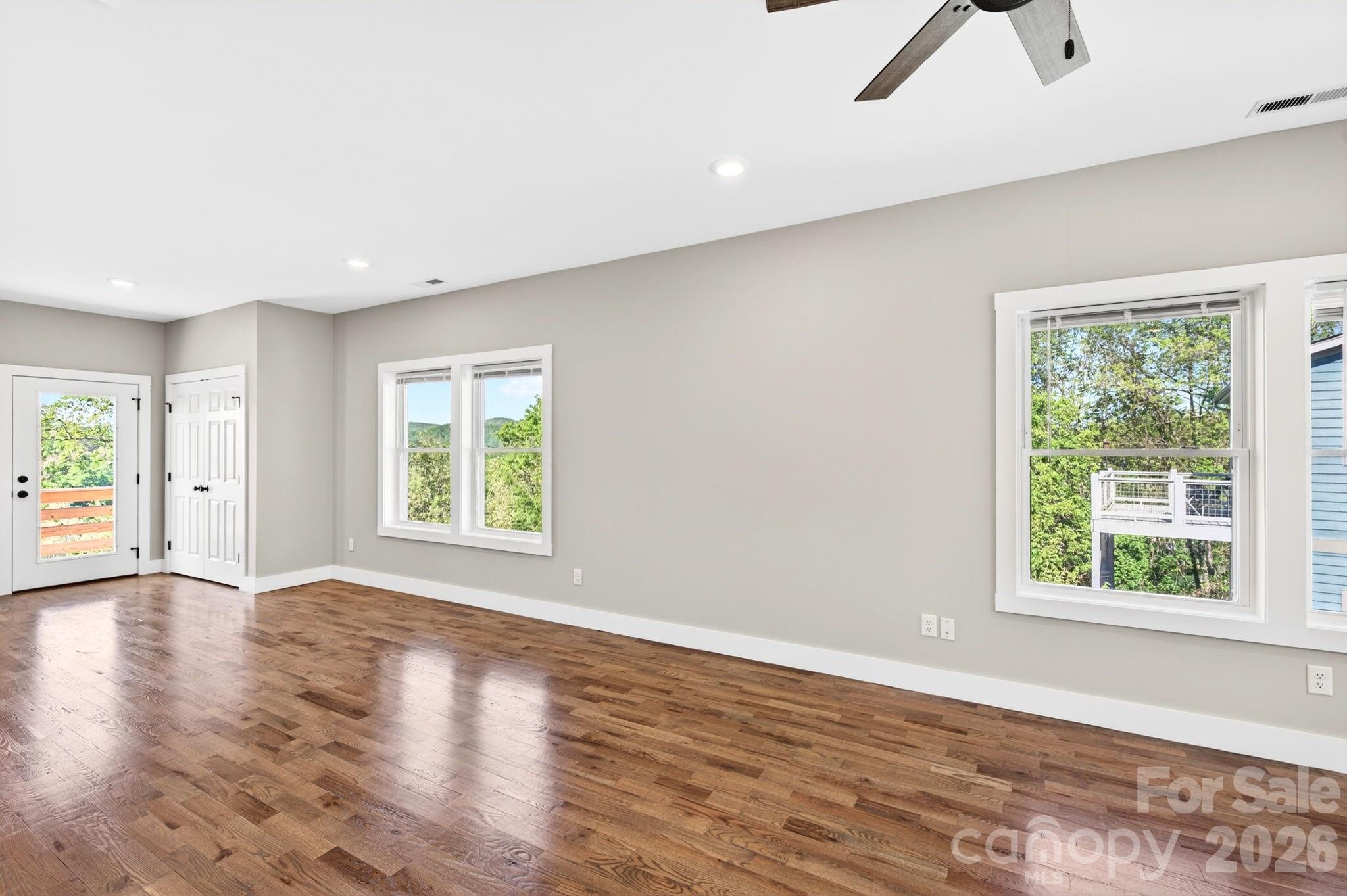 30 And 32 View Street B Property Photo 6