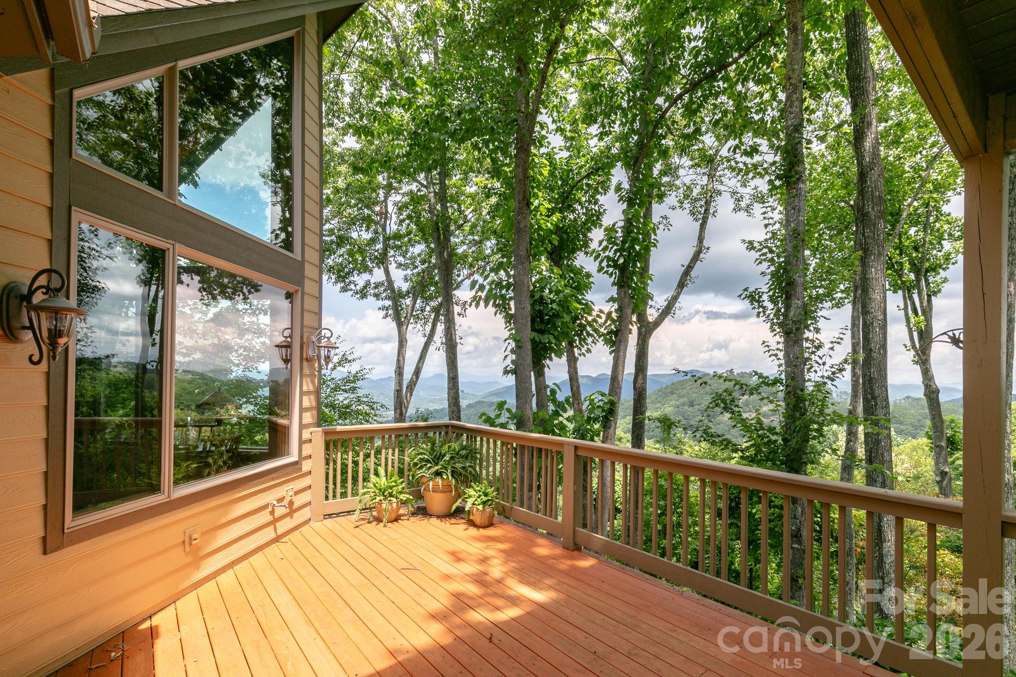 456 Spring House Drive Property Photo 17