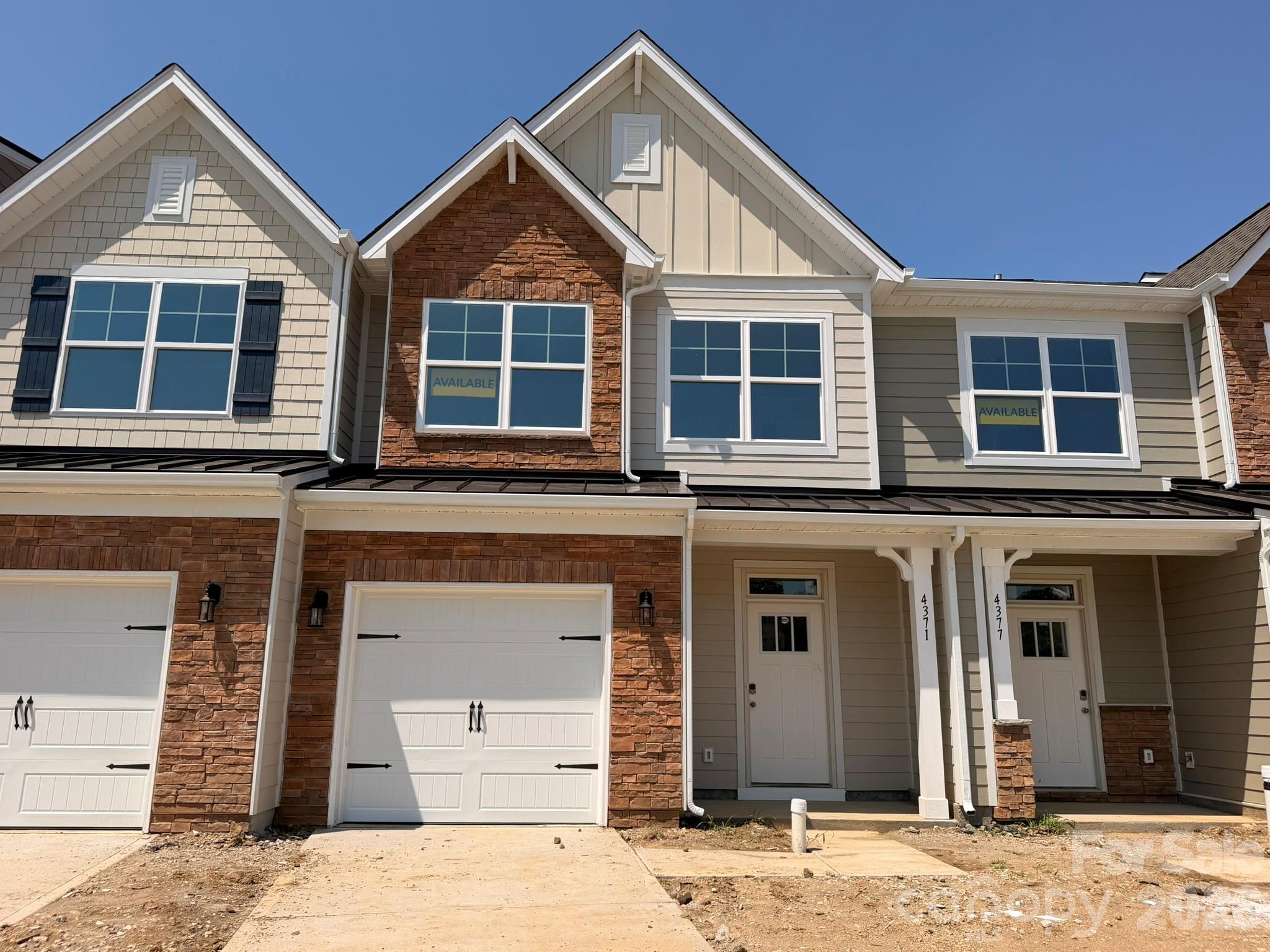 4371 Black Court Property Photo 1