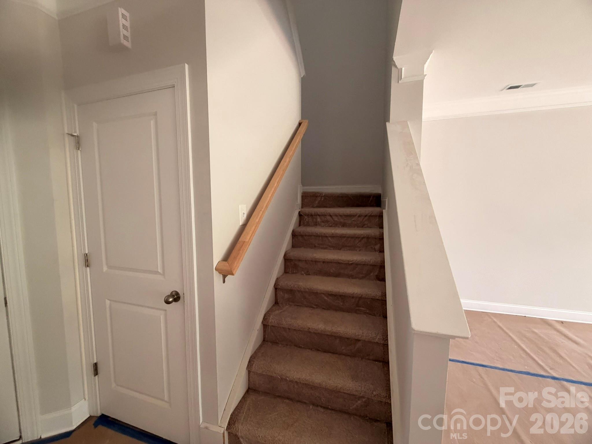 4371 Black Court Property Photo 7