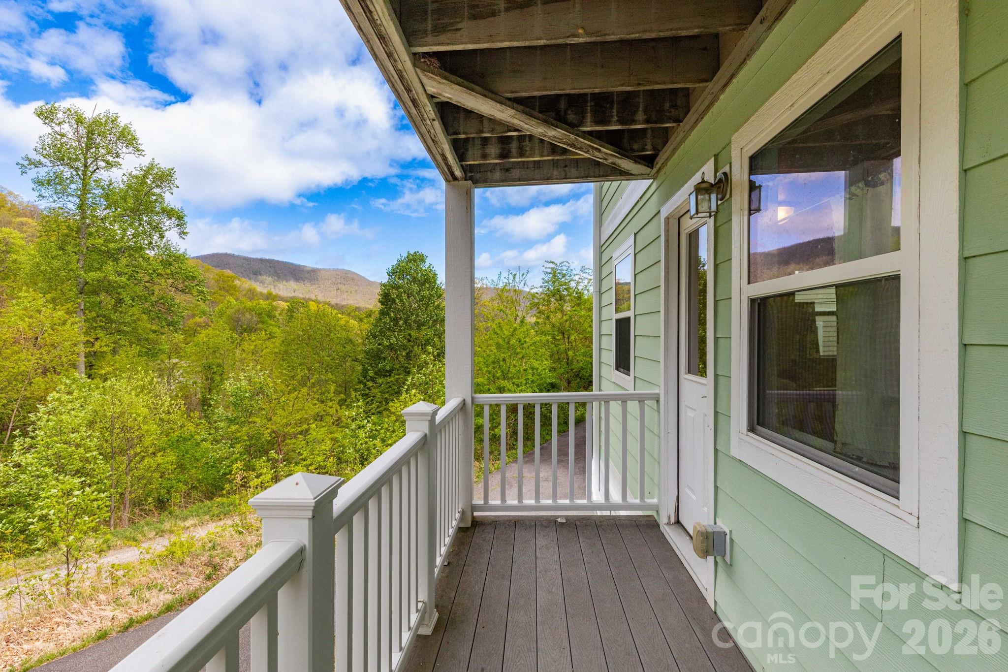 12 Lila Lane Property Photo 18