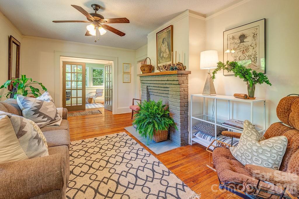 233/231 Fairfax Avenue A/b Property Photo 7
