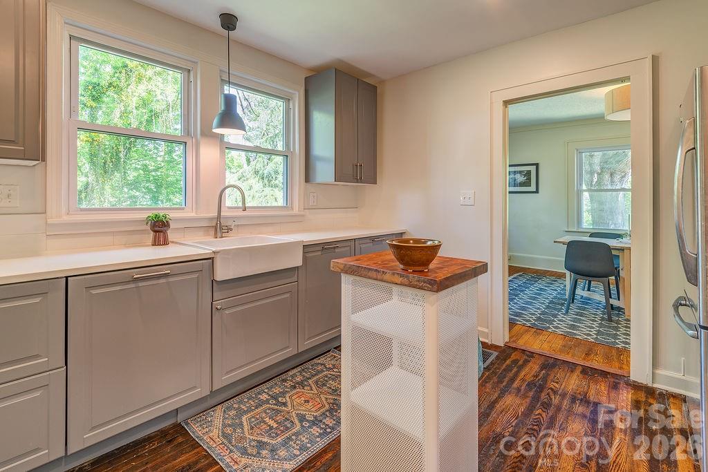 233/231 Fairfax Avenue A/b Property Photo 16