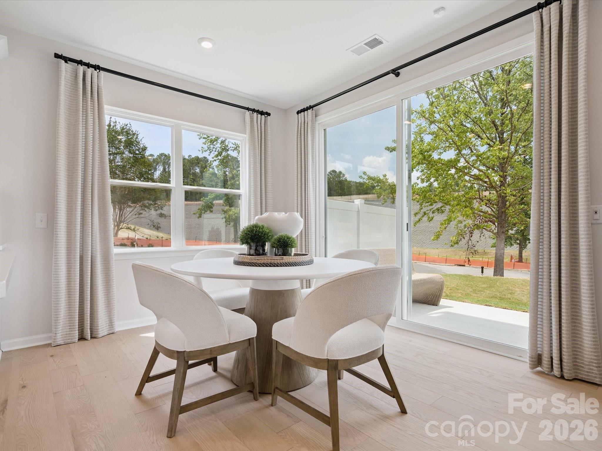 711 Bowery Place Property Photo 13