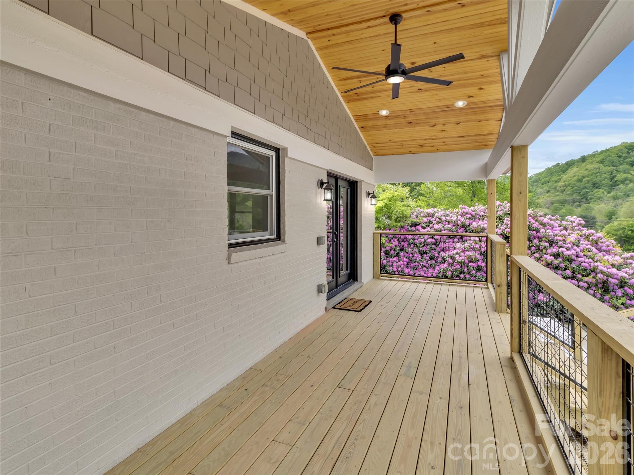 3575 Dellwood Road Property Photo 5