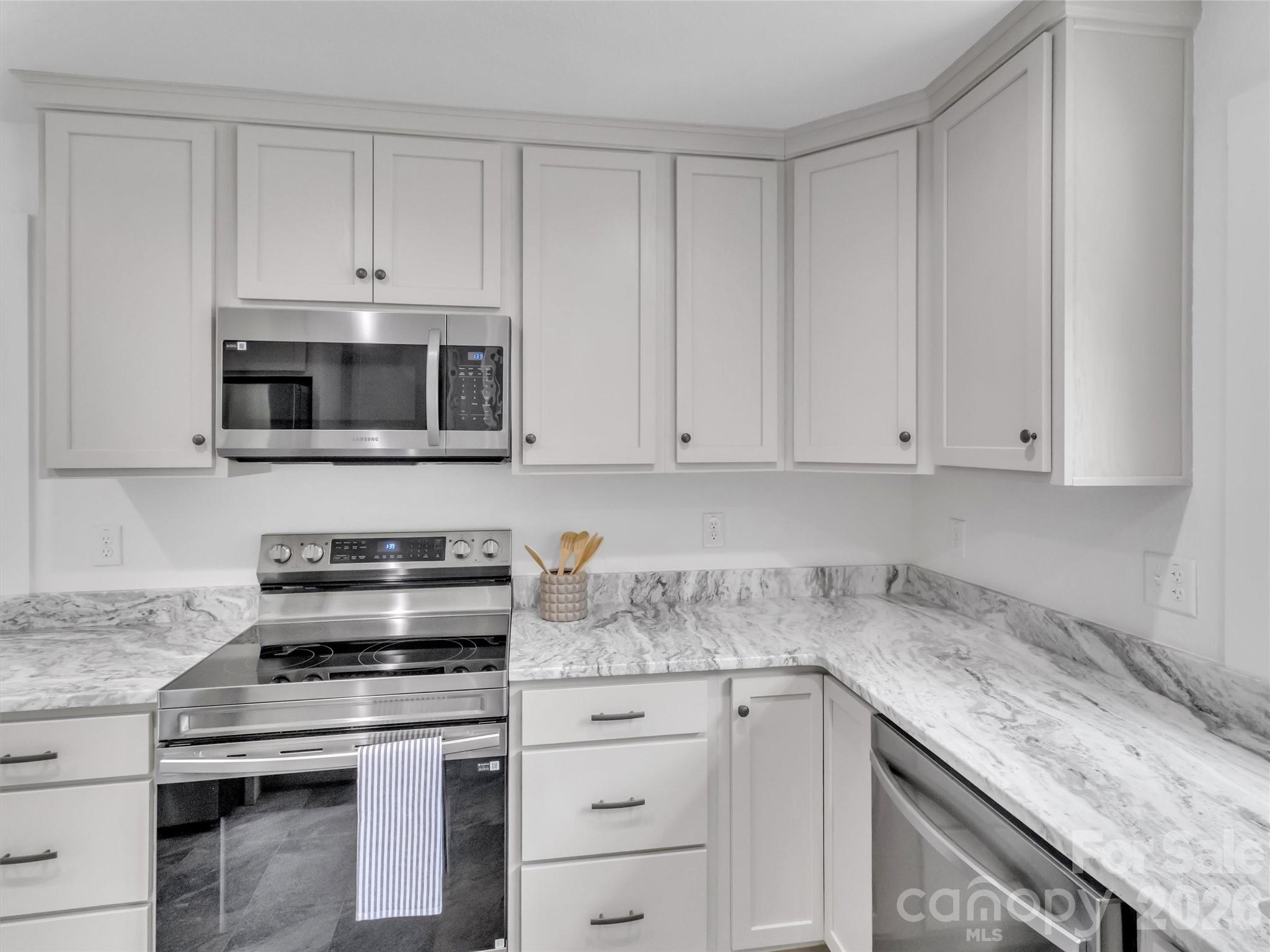 3575 Dellwood Road Property Photo 14