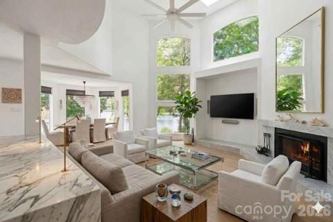 18426 Peninsula Cove Lane Property Photo 7