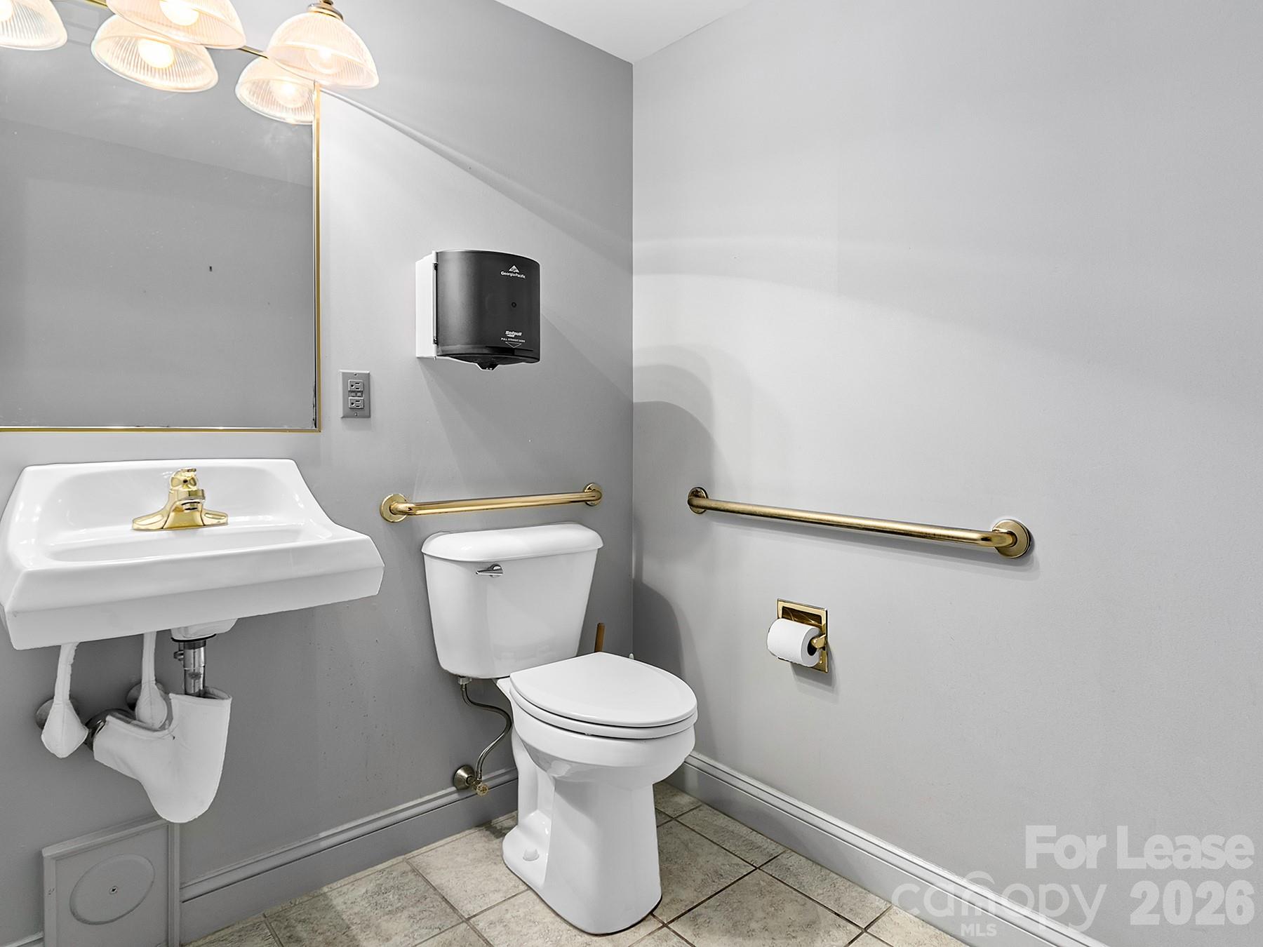 902 Fleming Street C Property Photo 15