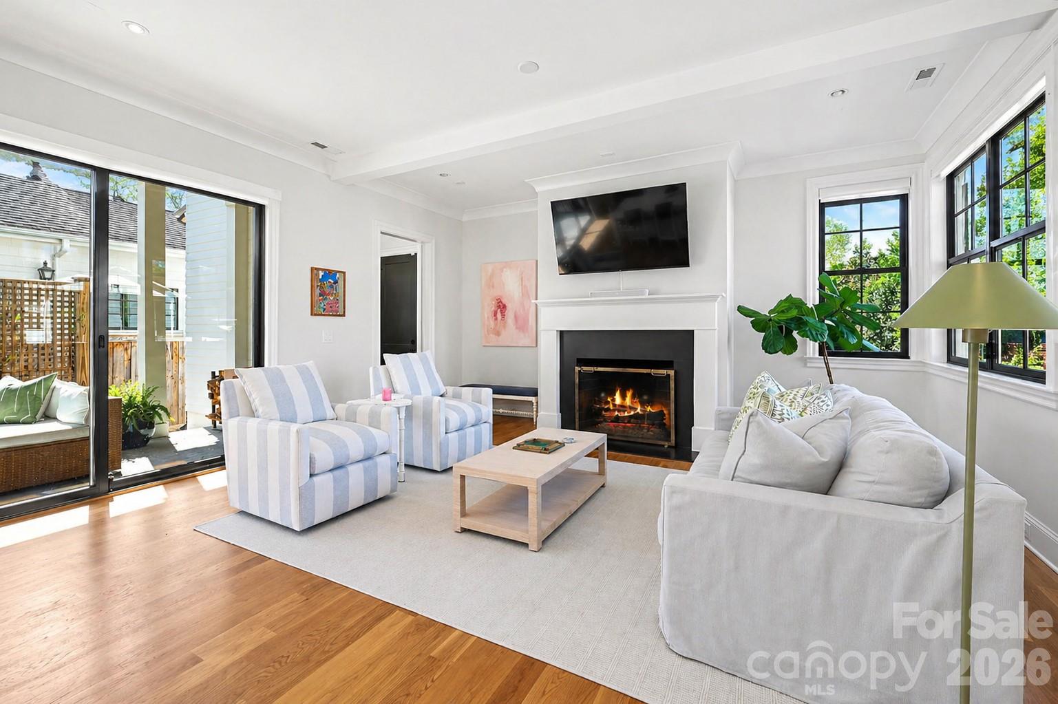 187 N Canterbury Road Property Photo 8