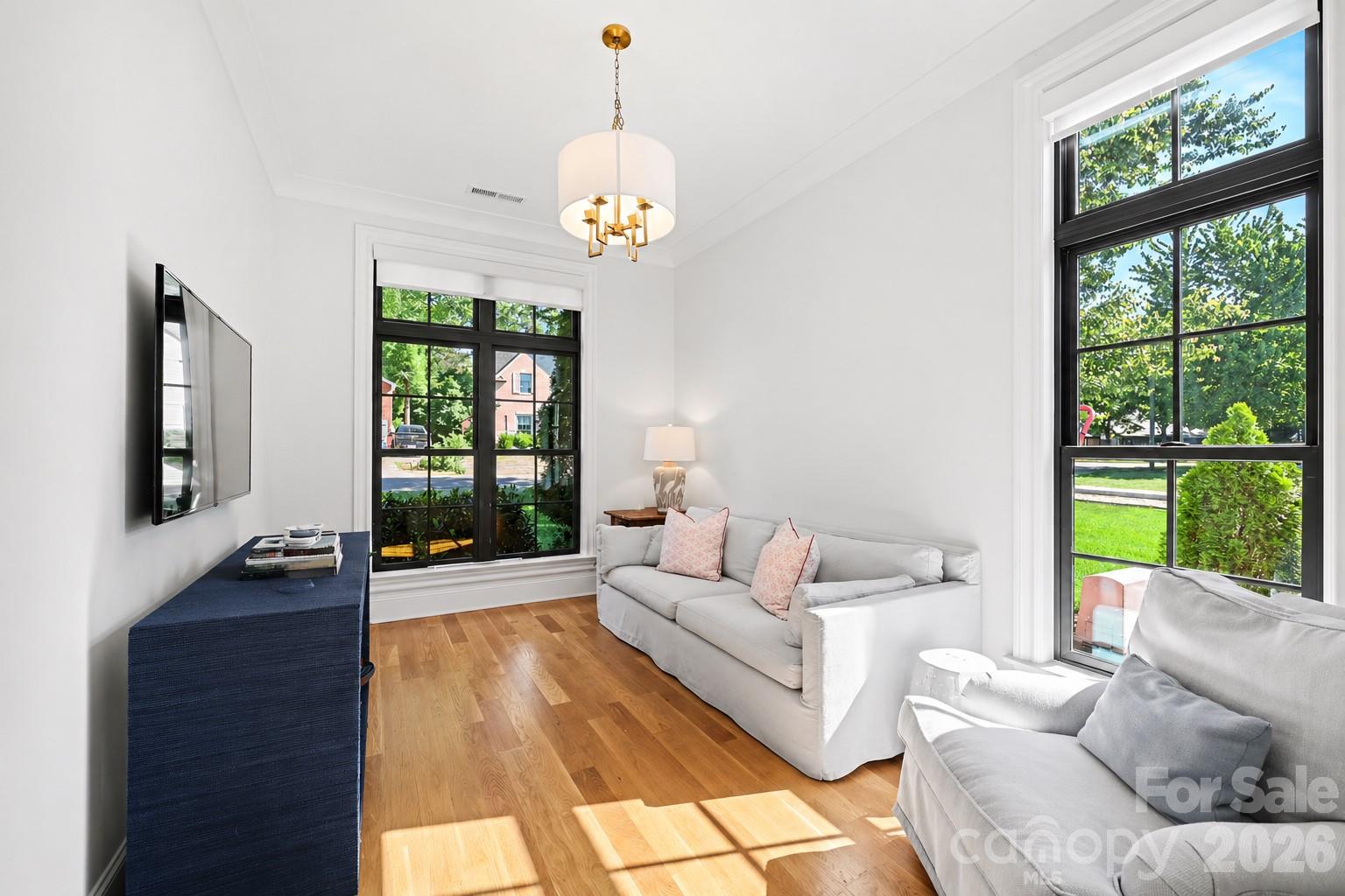187 N Canterbury Road Property Photo 13