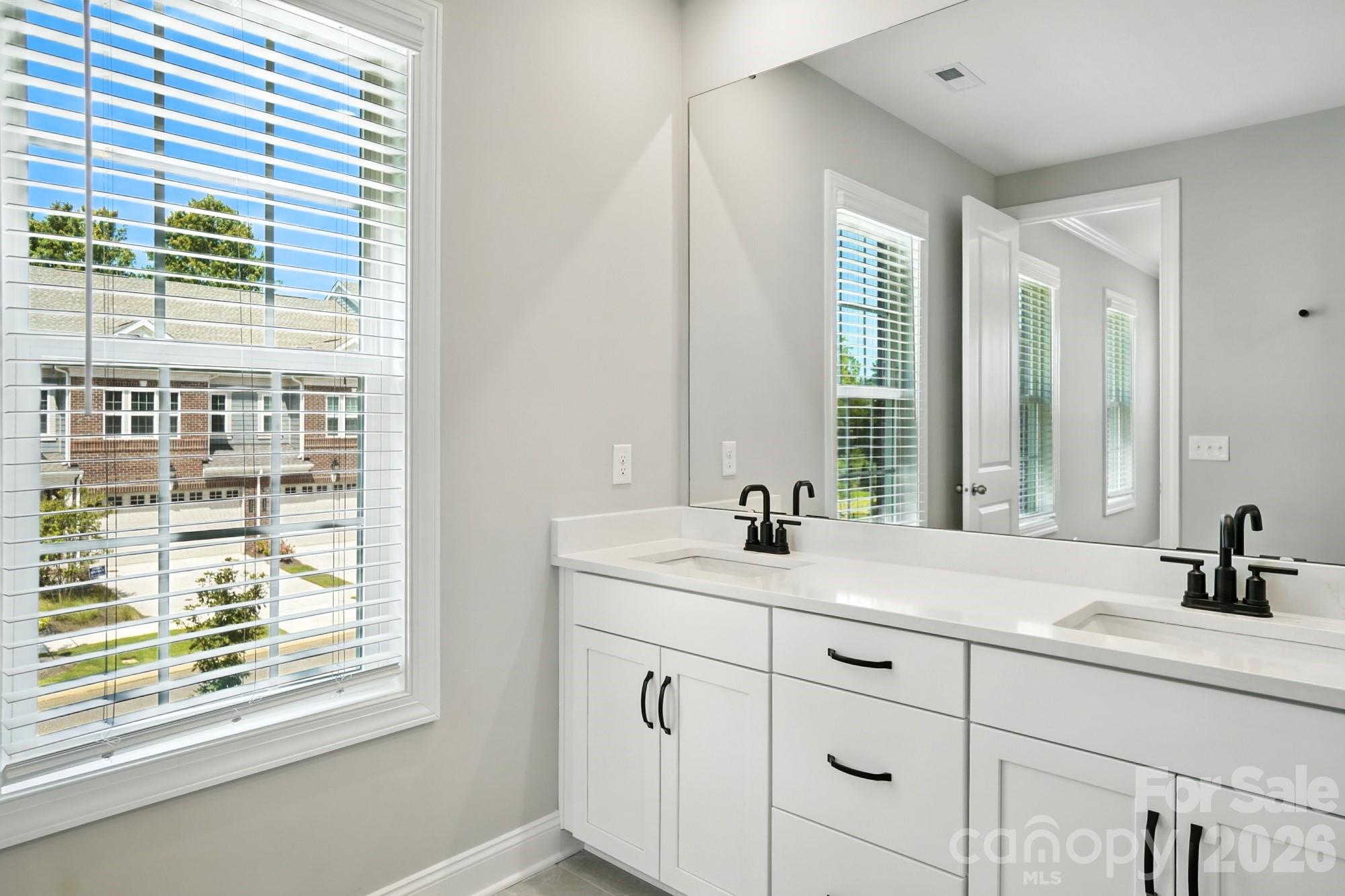 12015 Lavinia Lane Property Photo 18