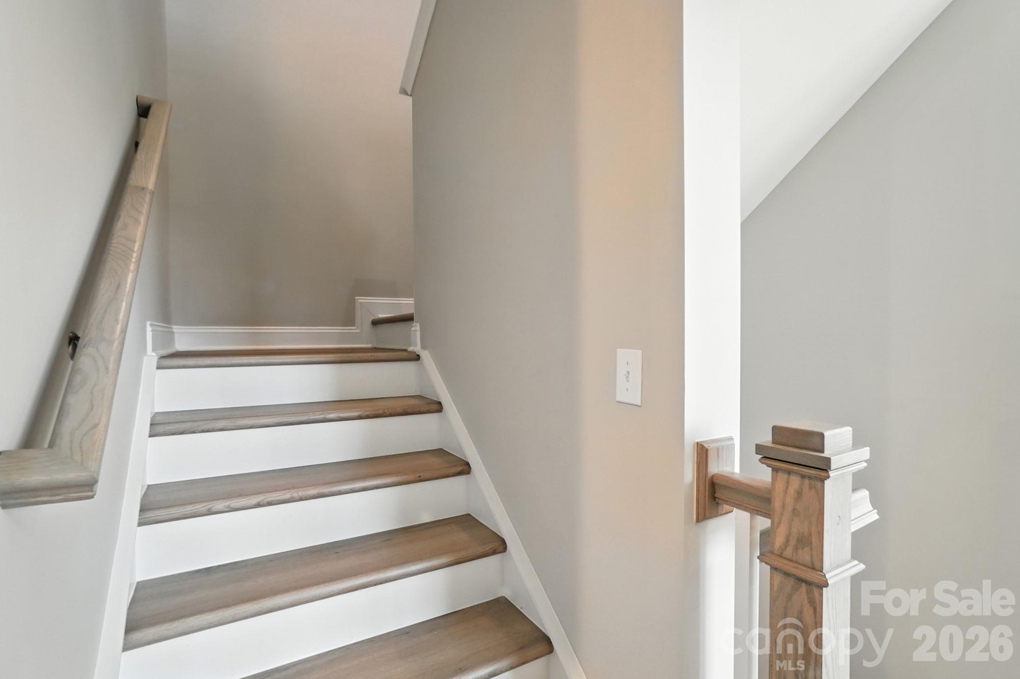 12015 Lavinia Lane Property Photo 23