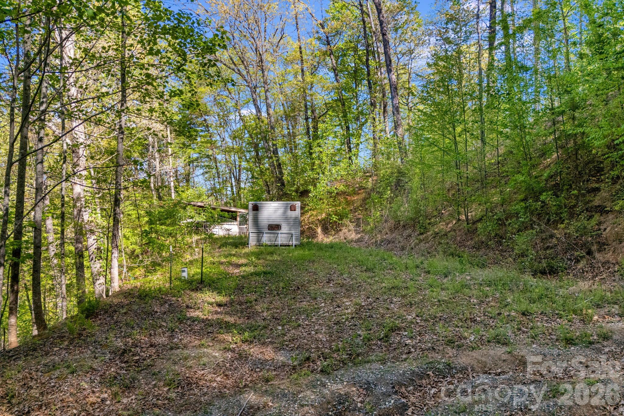 785 Laurel Spring Drive Property Photo 4