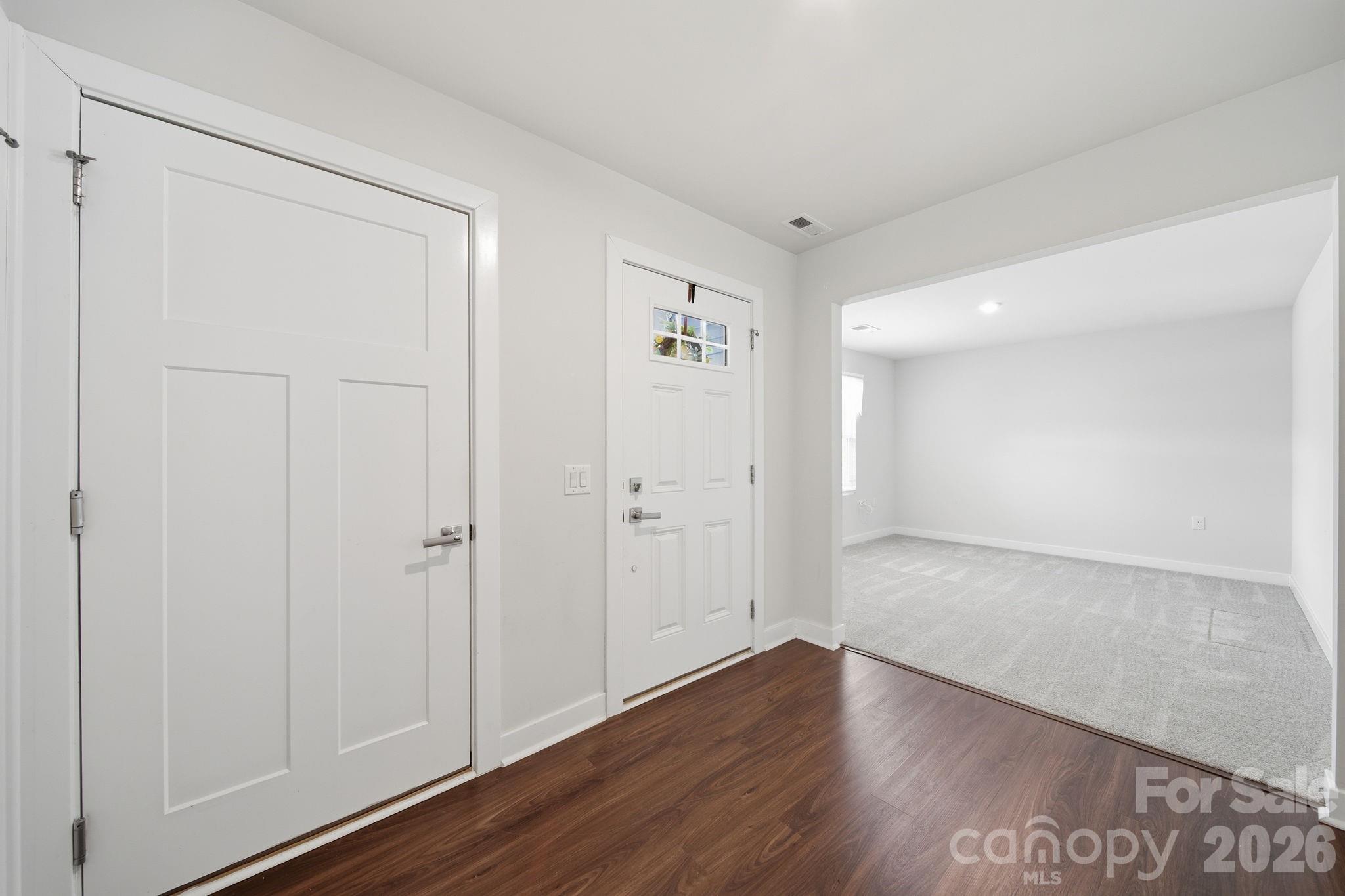 4507 Hunton Dale Road Property Photo 4