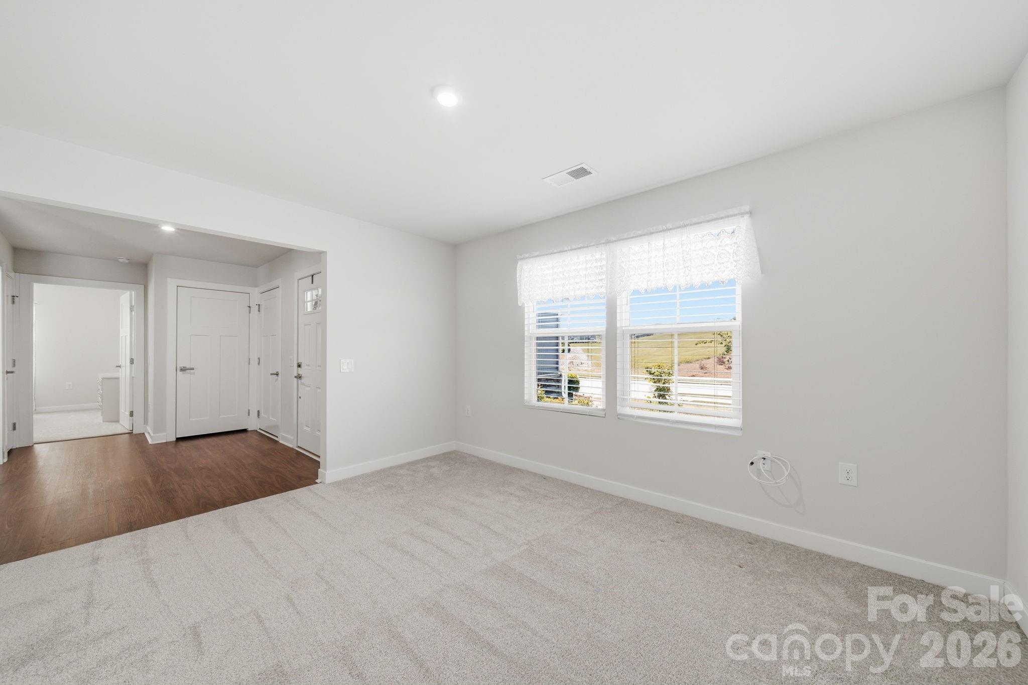 4507 Hunton Dale Road Property Photo 6