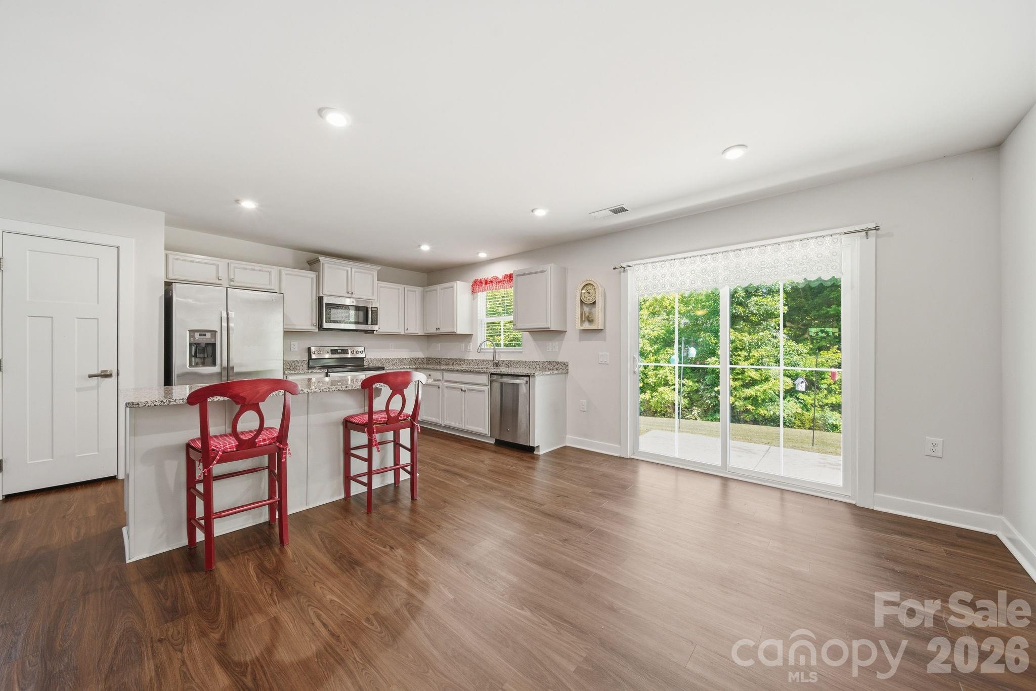 4507 Hunton Dale Road Property Photo 8