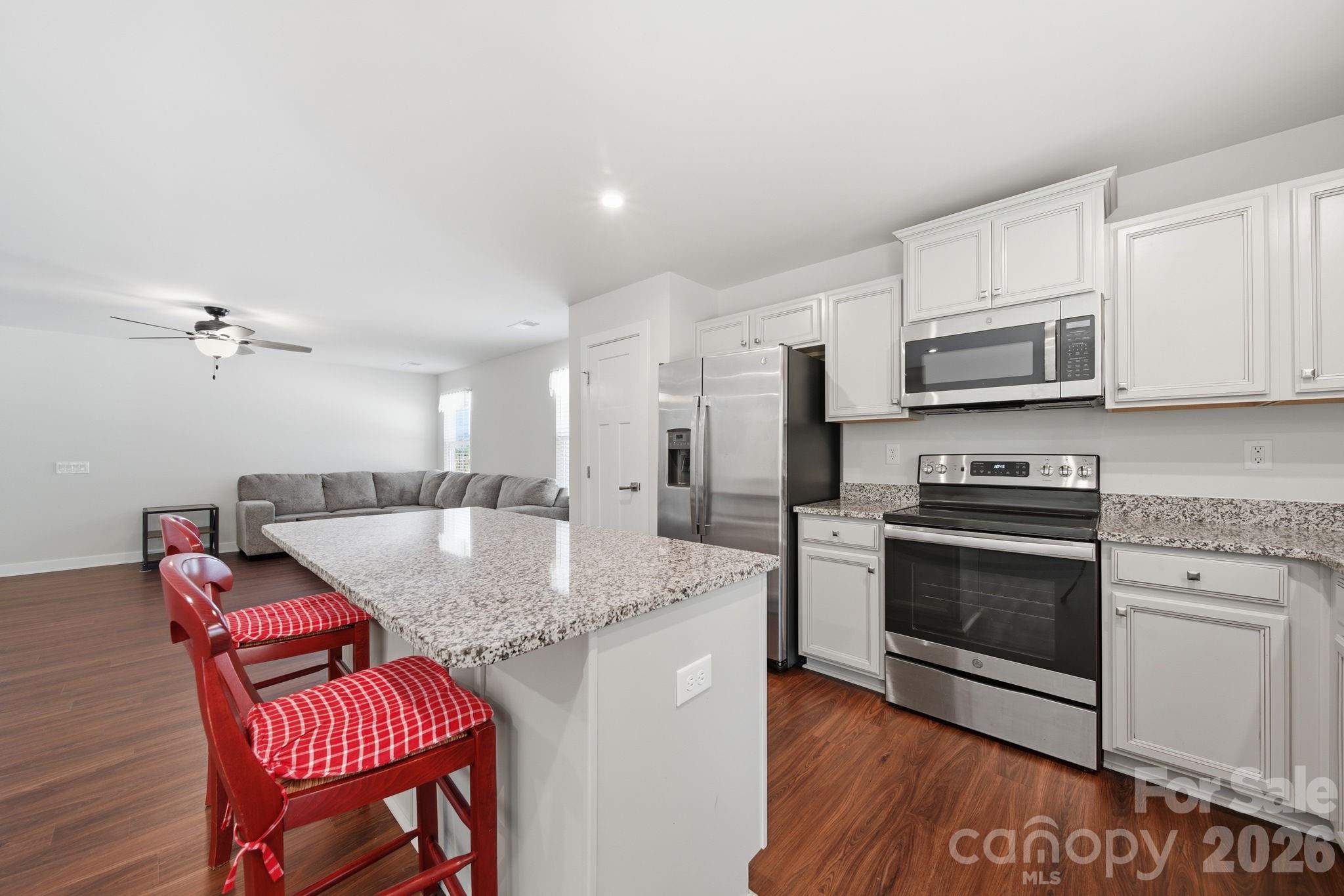 4507 Hunton Dale Road Property Photo 10