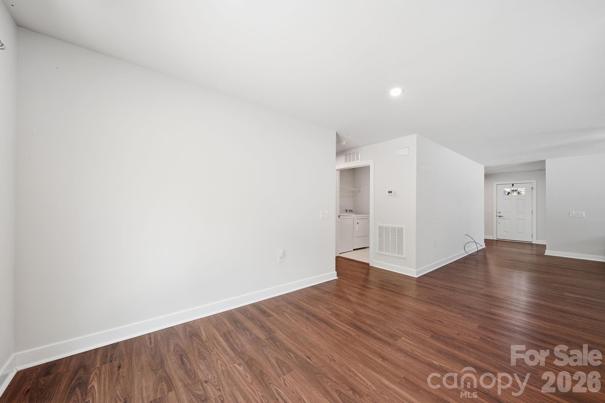 4507 Hunton Dale Road Property Photo 14